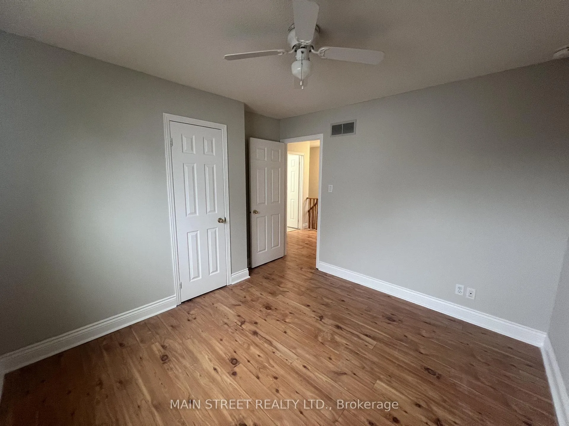 Photo 24 of 14 Ailsa Drive, Georgina, Keswick North — HOMEH