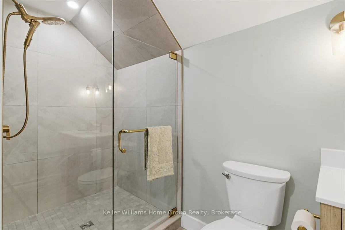 Photo 10 of 161 David Street, Kitchener, Victoria Park — HOMEH