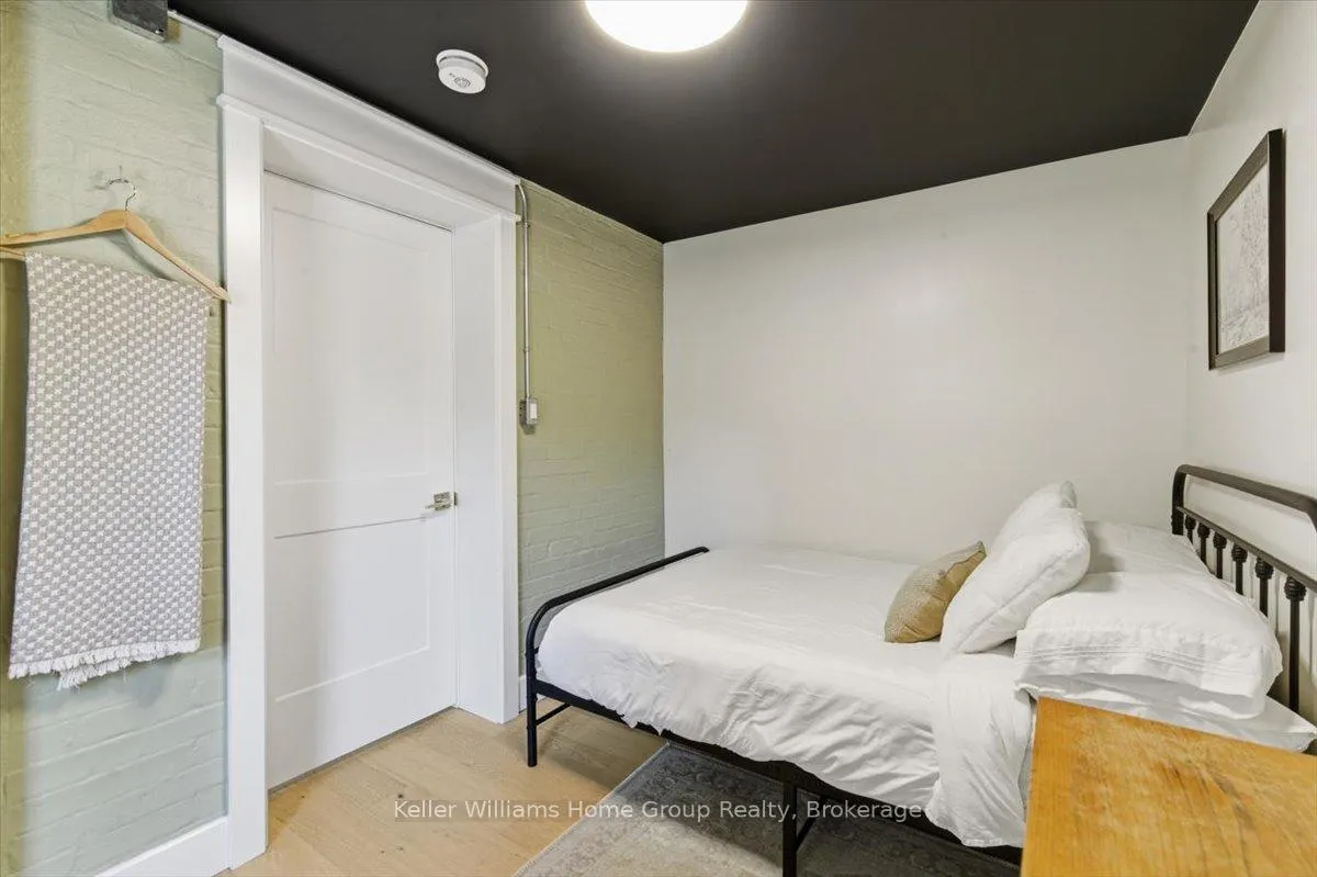 Photo 35 of 161 David Street, Kitchener, Victoria Park — HOMEH