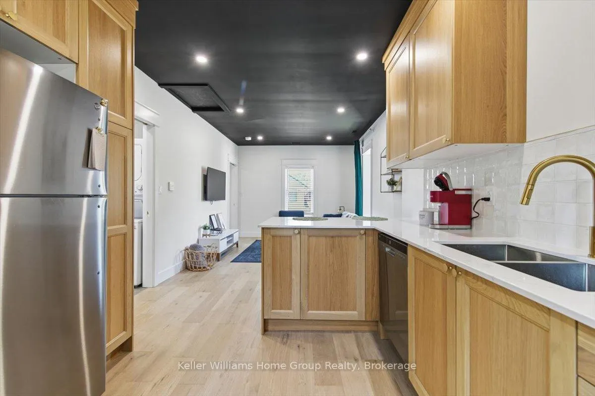 Photo 37 of 161 David Street, Kitchener, Victoria Park — HOMEH