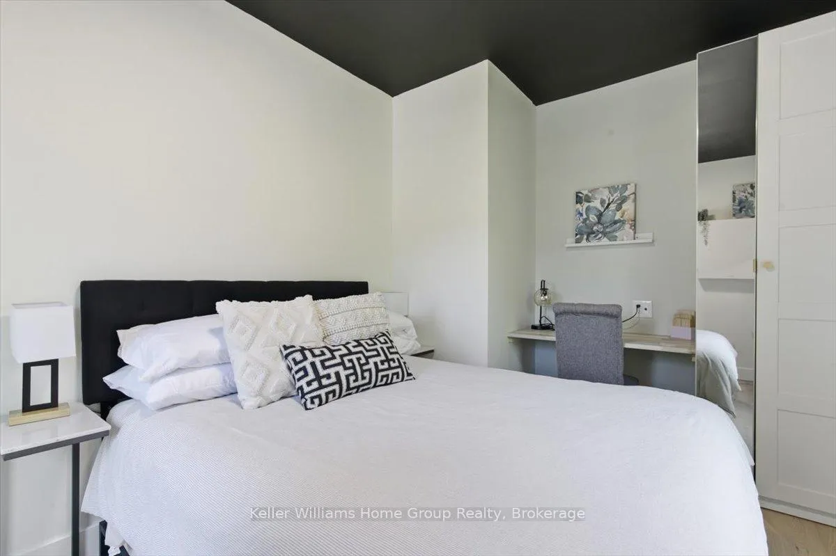 Photo 44 of 161 David Street, Kitchener, Victoria Park — HOMEH