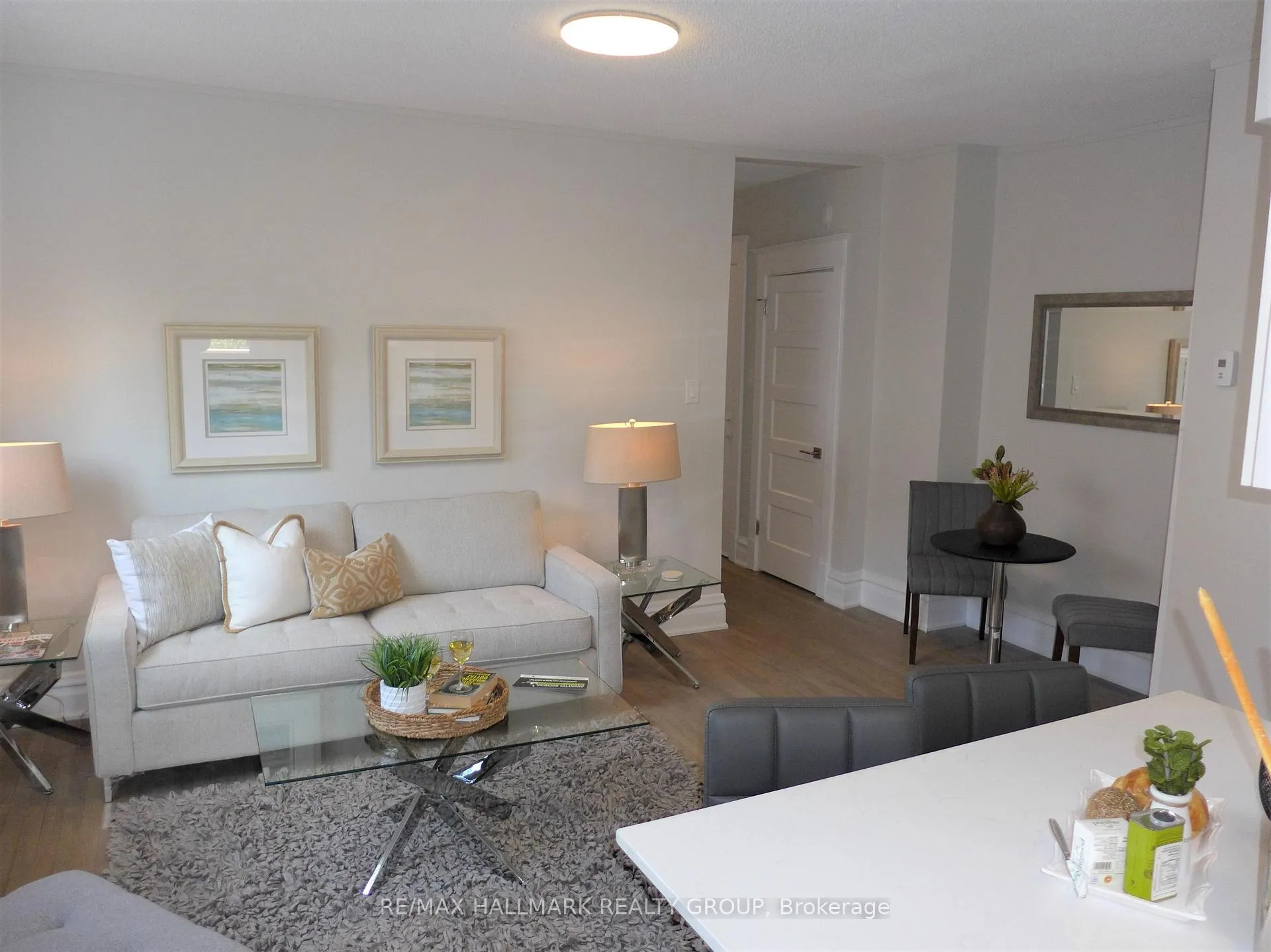 Photo 17 of Unit 2, 375 MacKay Street, Ottawa, Lindenlea — HOMEH