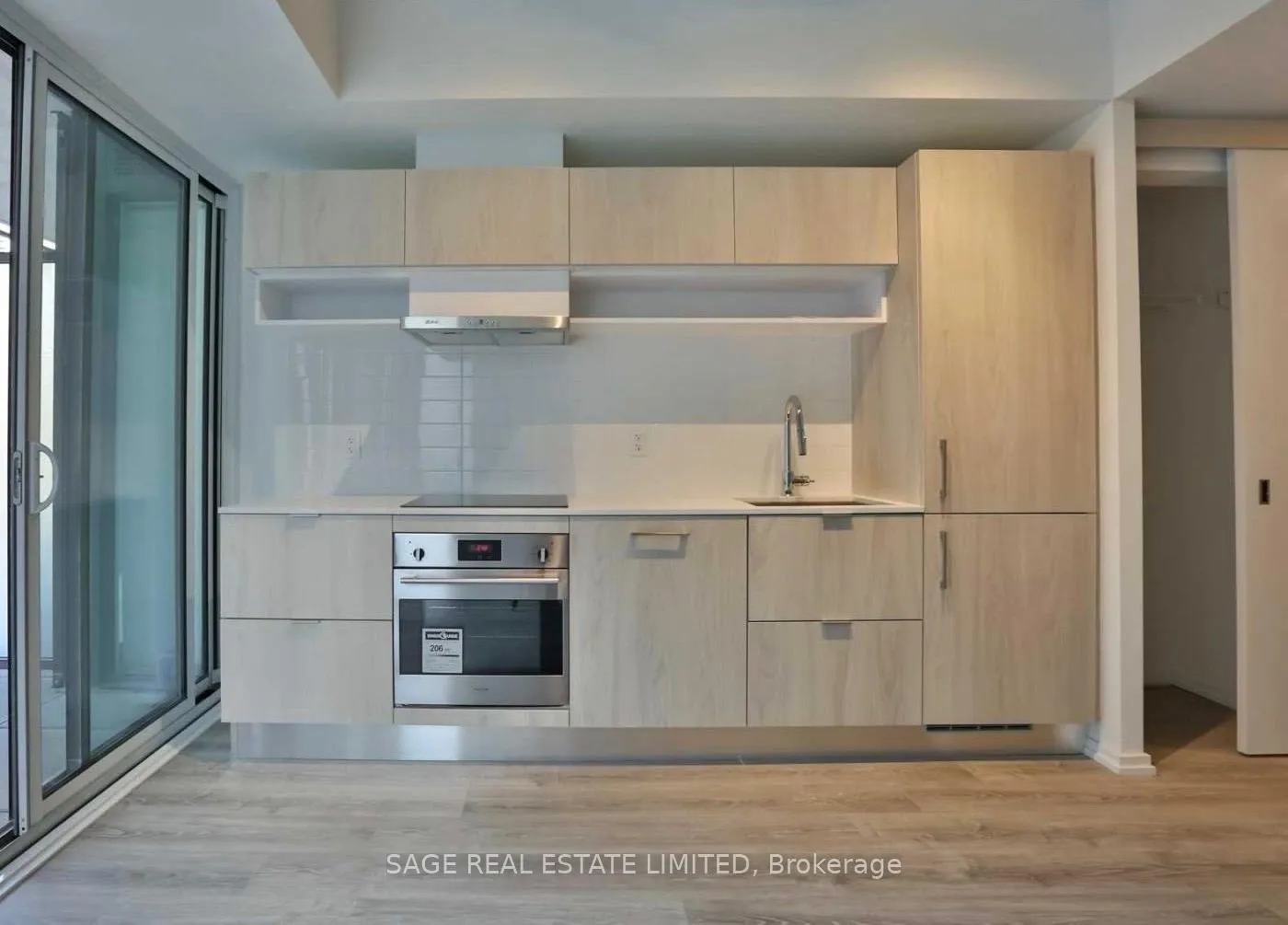 Photo 2 of Unit 914, 5 Soudan Avenue, Toronto, Mount Pleasant West — HOMEH
