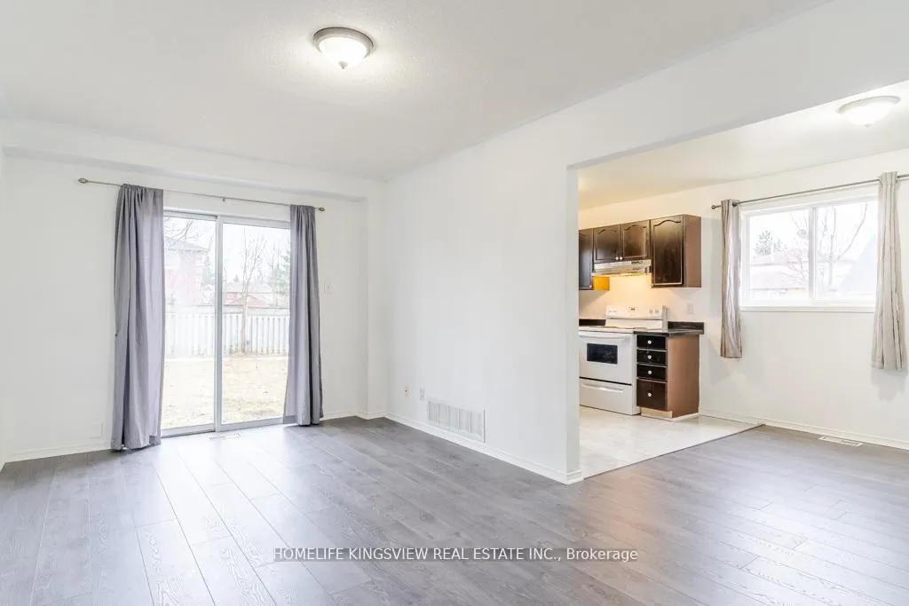 Photo 8 of 1 Charleson Drive, Barrie, Holly — HOMEH