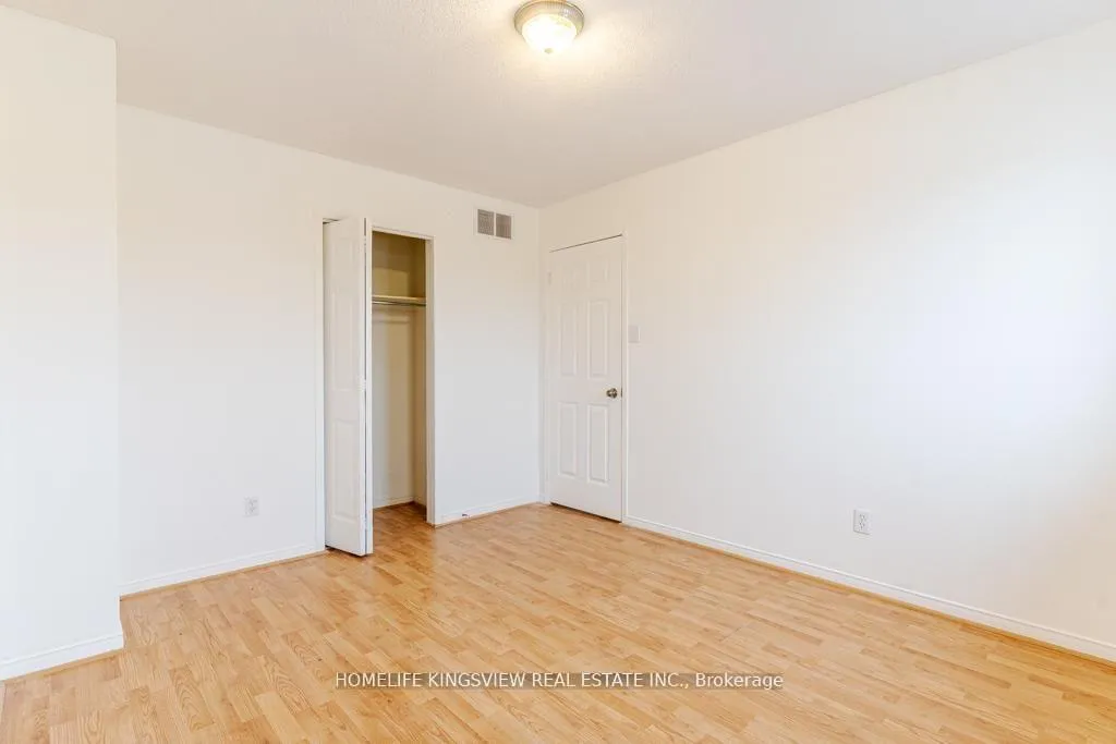 Photo 11 of 1 Charleson Drive, Barrie, Holly — HOMEH