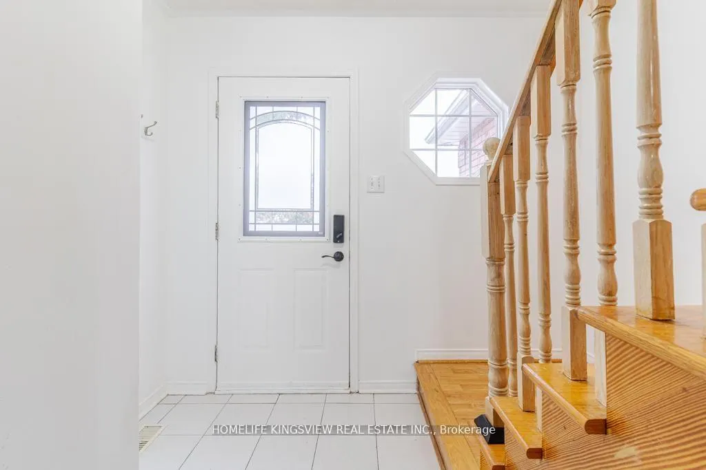 Photo 19 of 1 Charleson Drive, Barrie, Holly — HOMEH