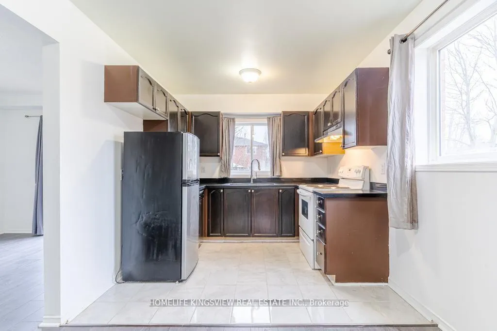 Photo 22 of 1 Charleson Drive, Barrie, Holly — HOMEH