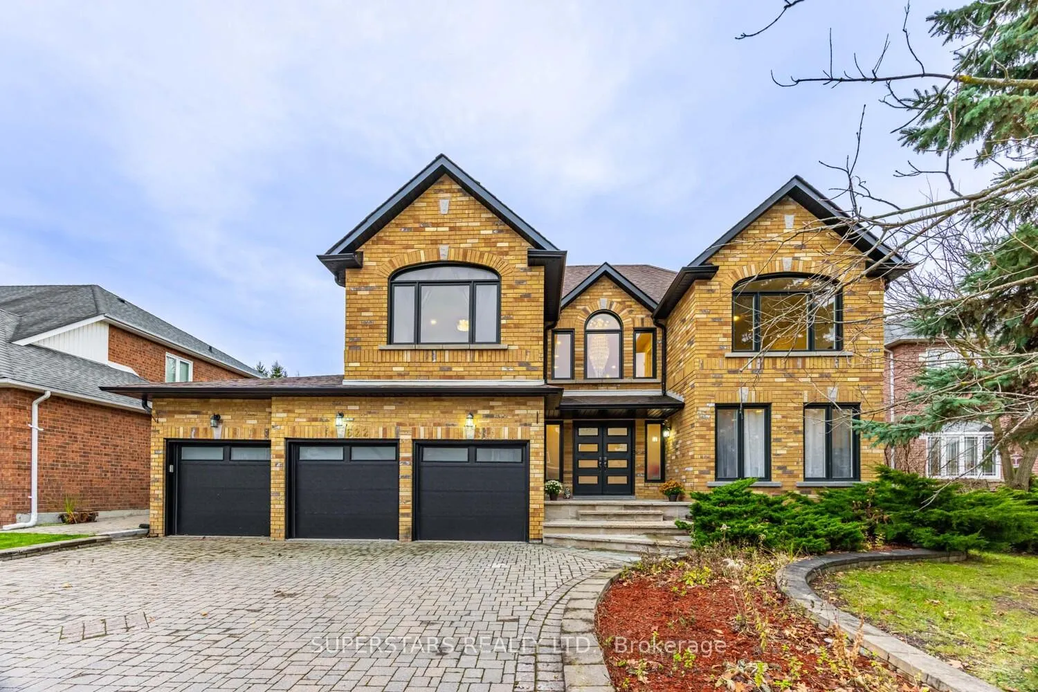 Photo 1 of 622 Lyman Boulevard, Newmarket, Stonehaven-Wyndham — HOMEH