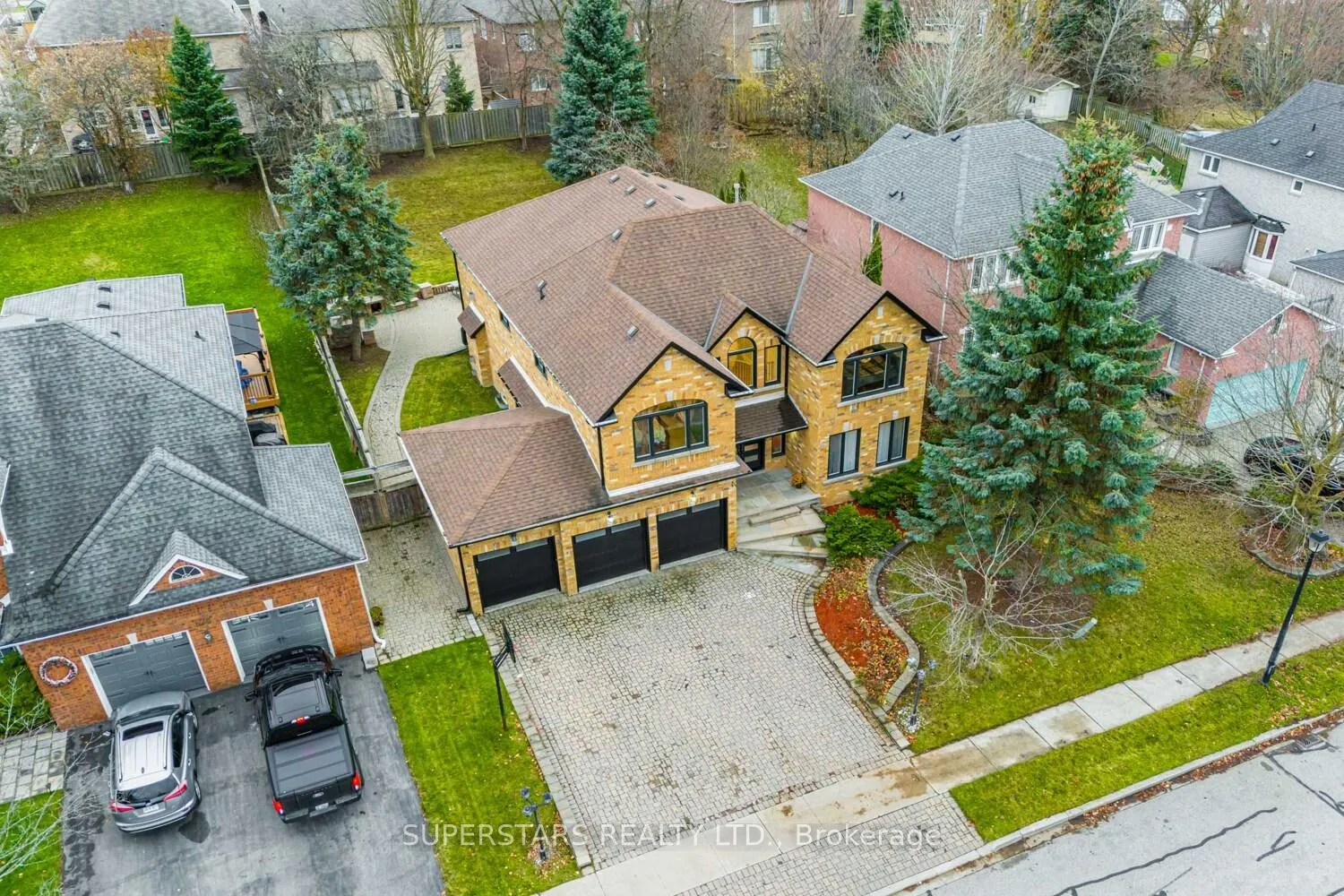 Photo 3 of 622 Lyman Boulevard, Newmarket, Stonehaven-Wyndham — HOMEH