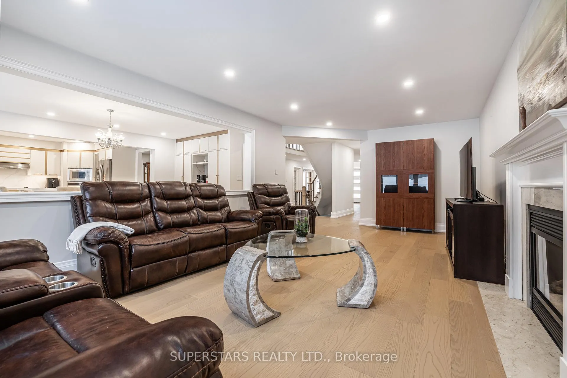 Photo 12 of 622 Lyman Boulevard, Newmarket, Stonehaven-Wyndham — HOMEH
