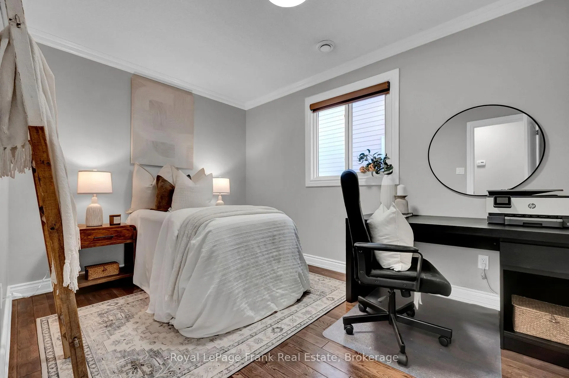 Photo 18 of 5 Empire Crescent, Clarington, Courtice — HOMEH