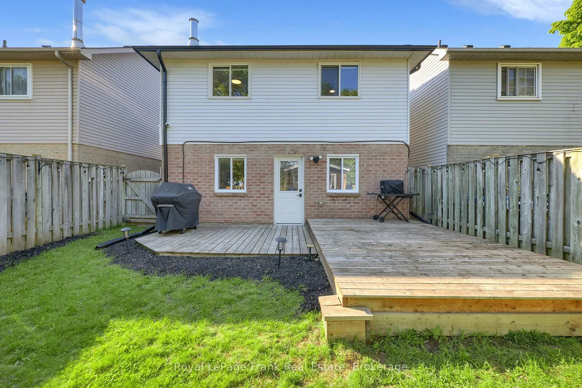 Photo 30 of 5 Empire Crescent, Clarington, Courtice — HOMEH