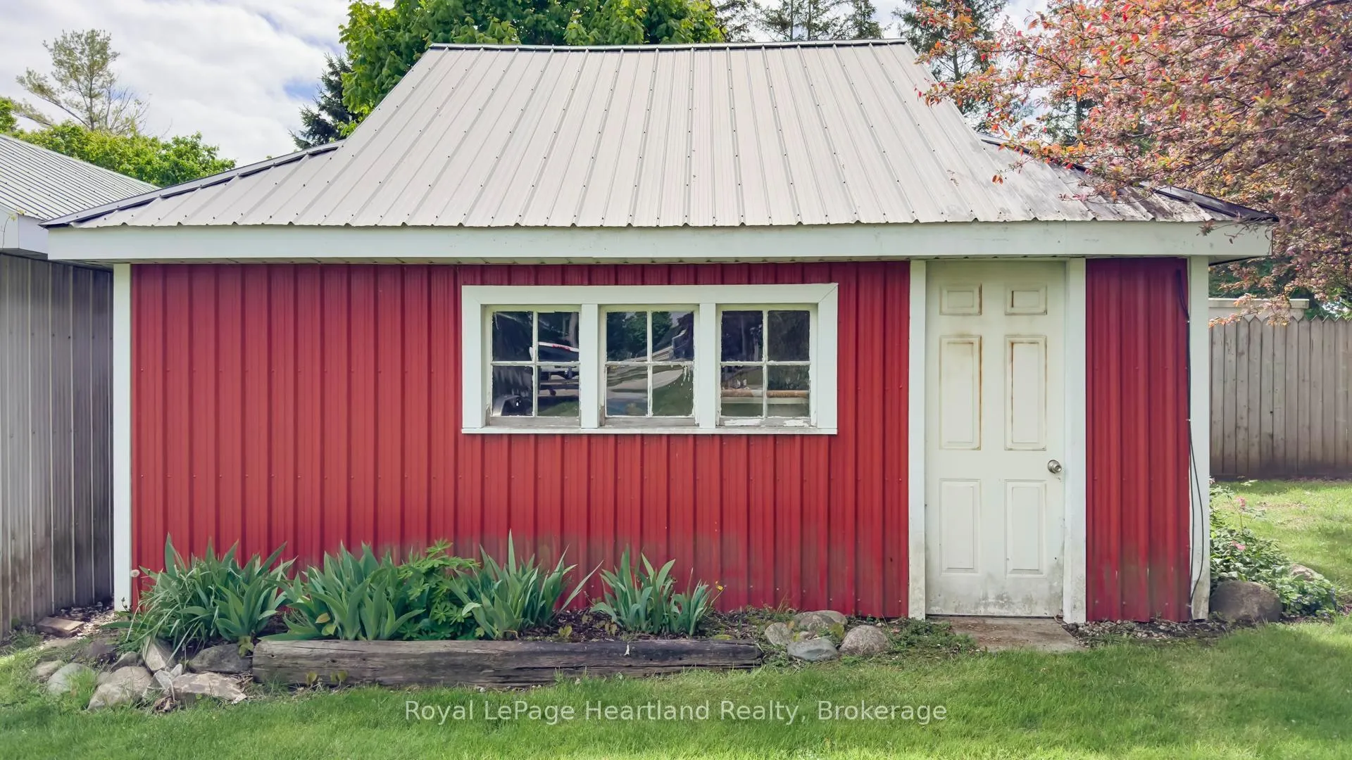 Photo 43 of 202 McConnell Street, North Huron, Blyth — HOMEH