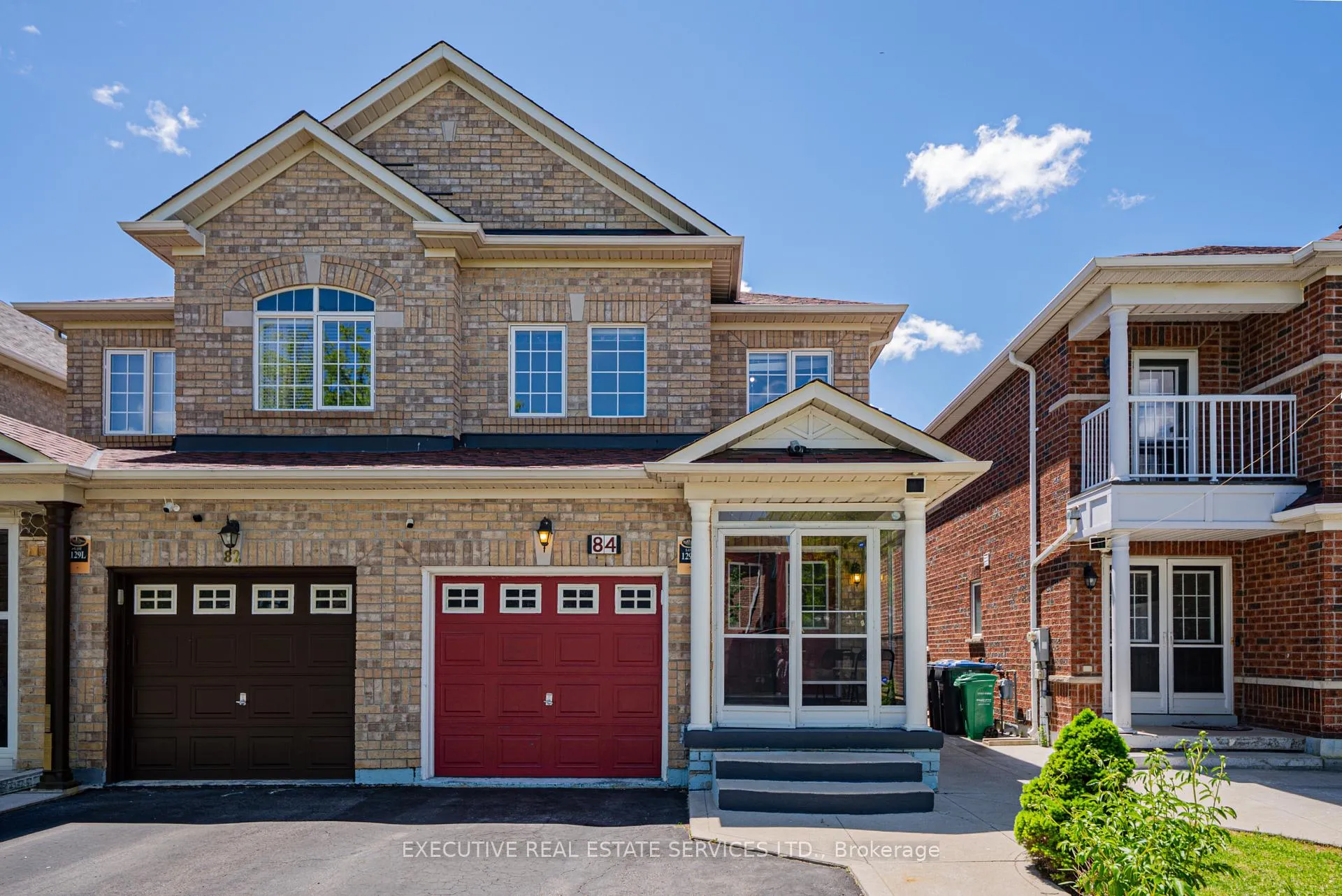 Front of 84 Dewridge Court