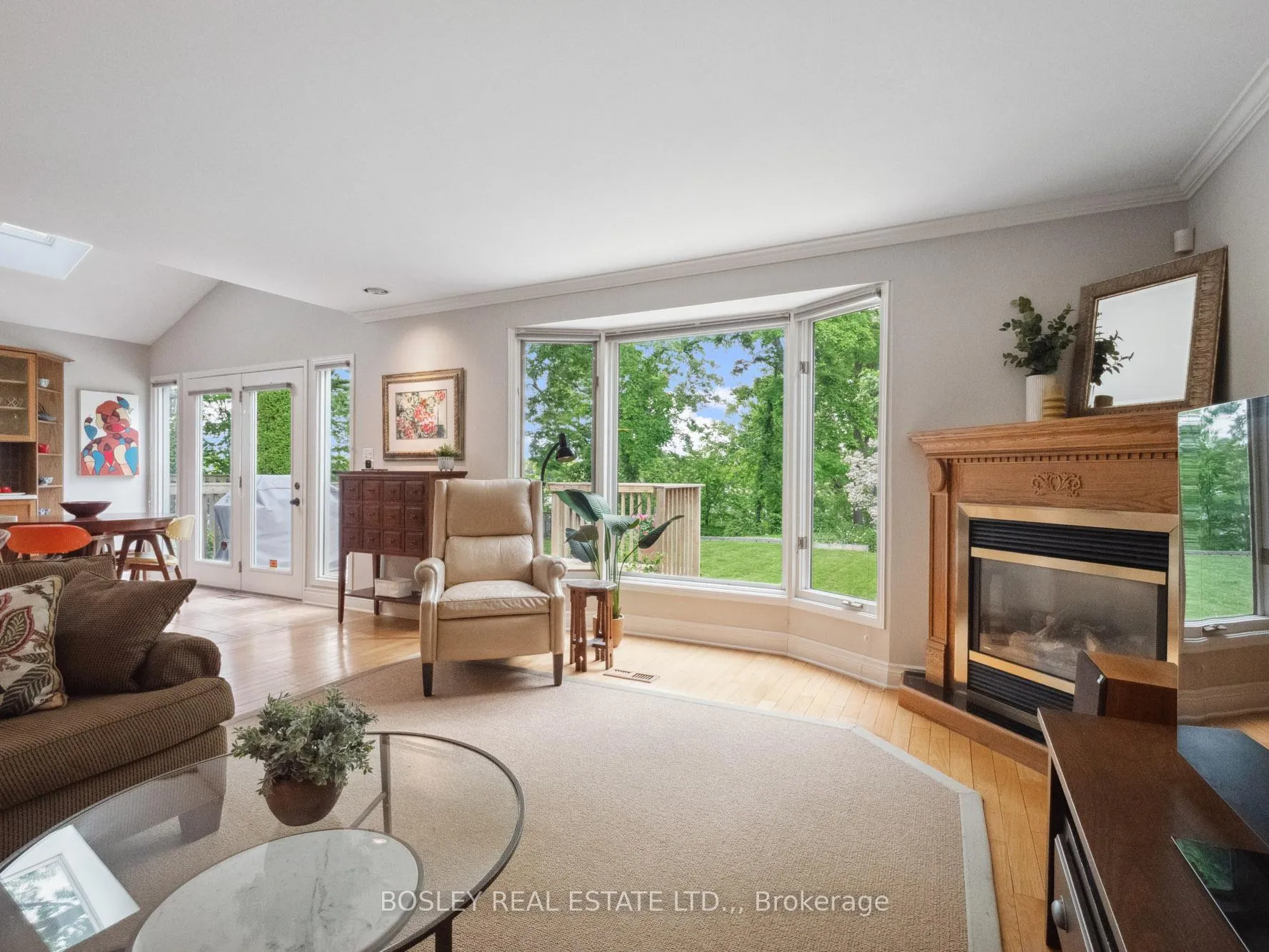 Photo 7 of 48 Henley Drive, St. Catharines, Martindale Pond — HOMEH