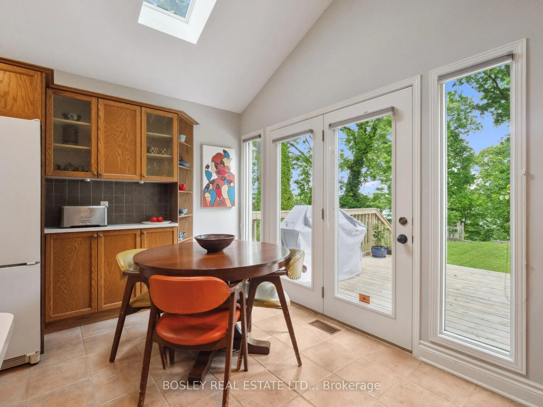 Photo 10 of 48 Henley Drive, St. Catharines, Martindale Pond — HOMEH