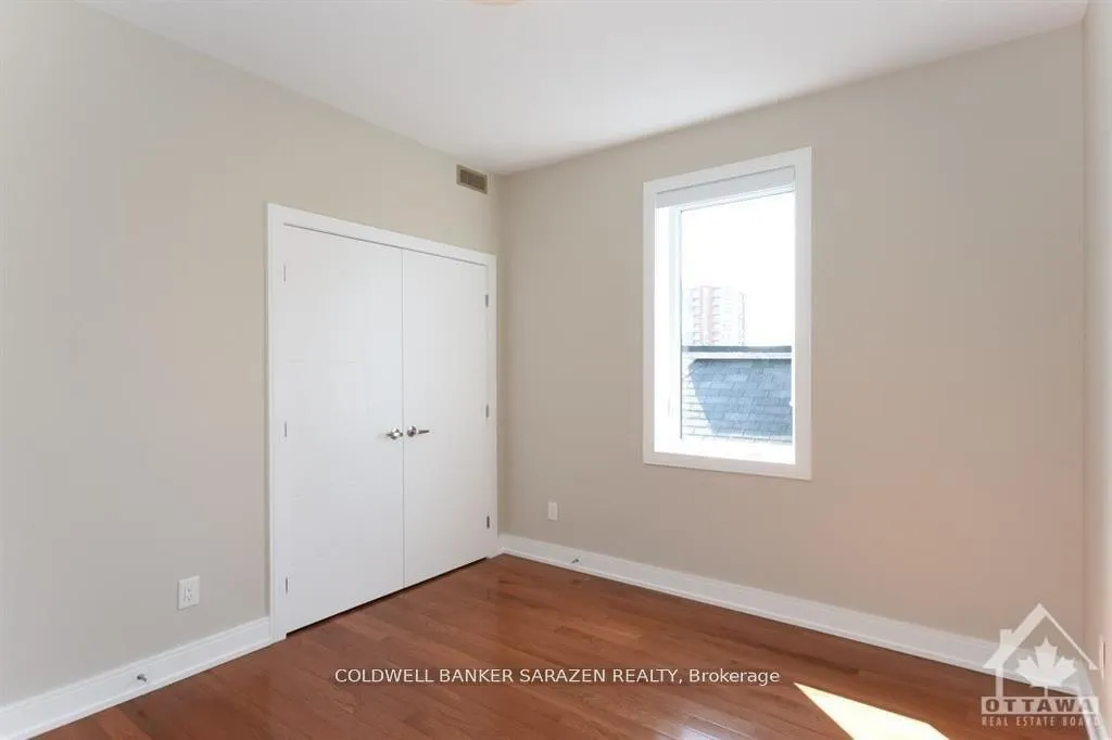 Photo 5 of Unit 7, 7 Monk Street, Ottawa, Glebe — HOMEH