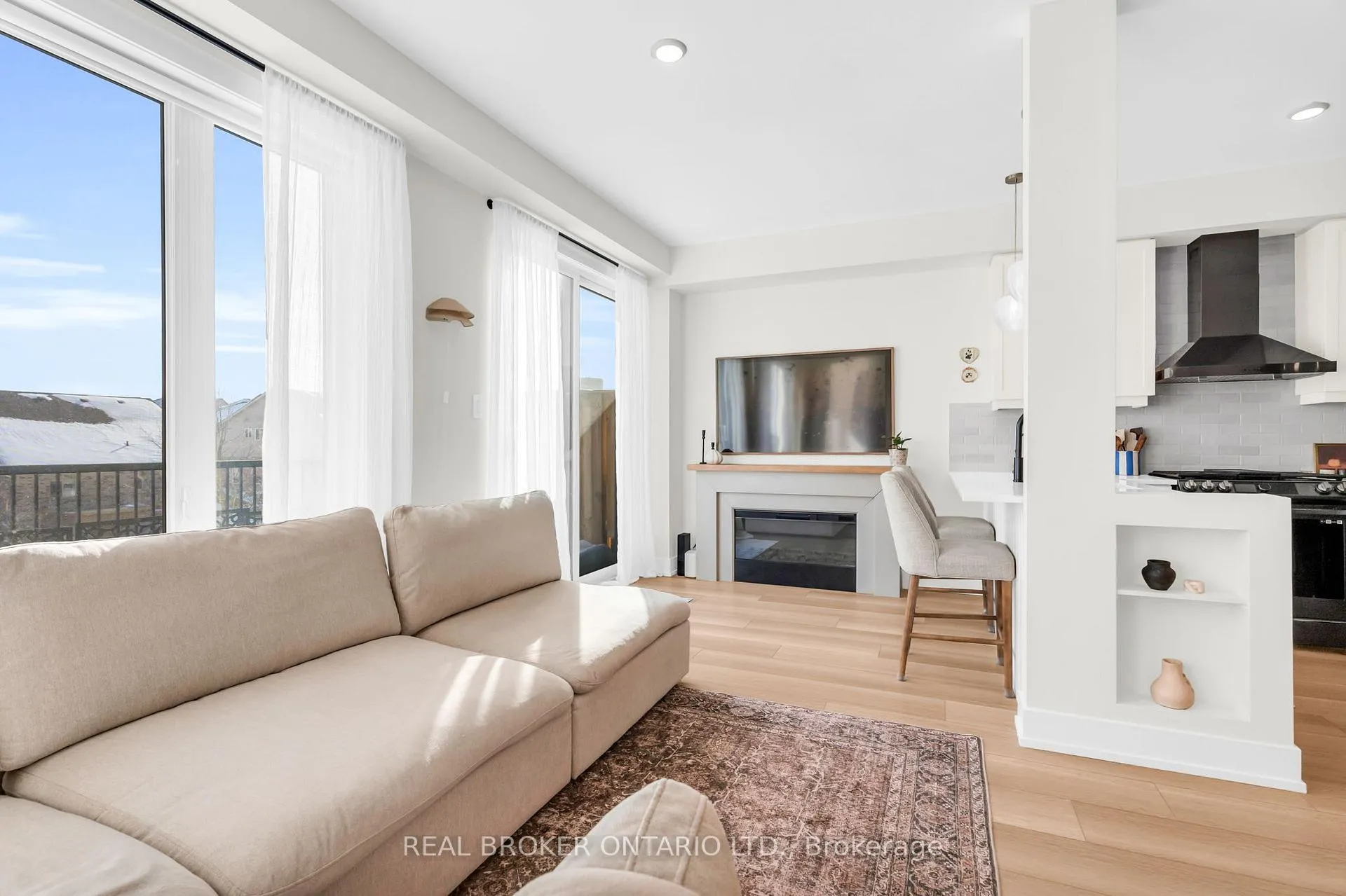 Photo 17 of Unit 22, 690 Broadway, Orangeville — HOMEH