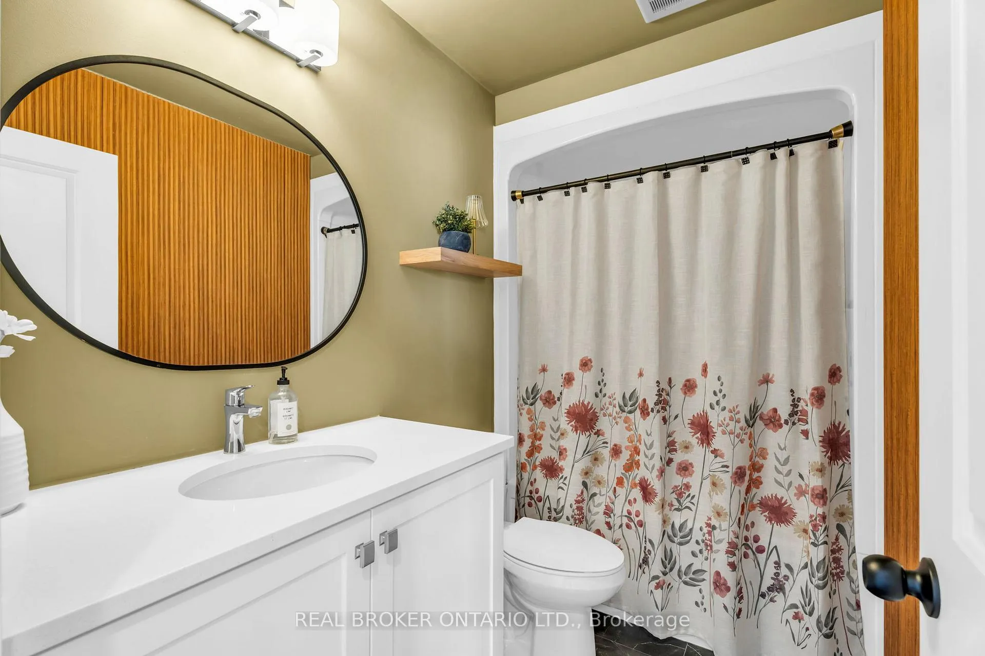 Photo 29 of Unit 22, 690 Broadway, Orangeville — HOMEH