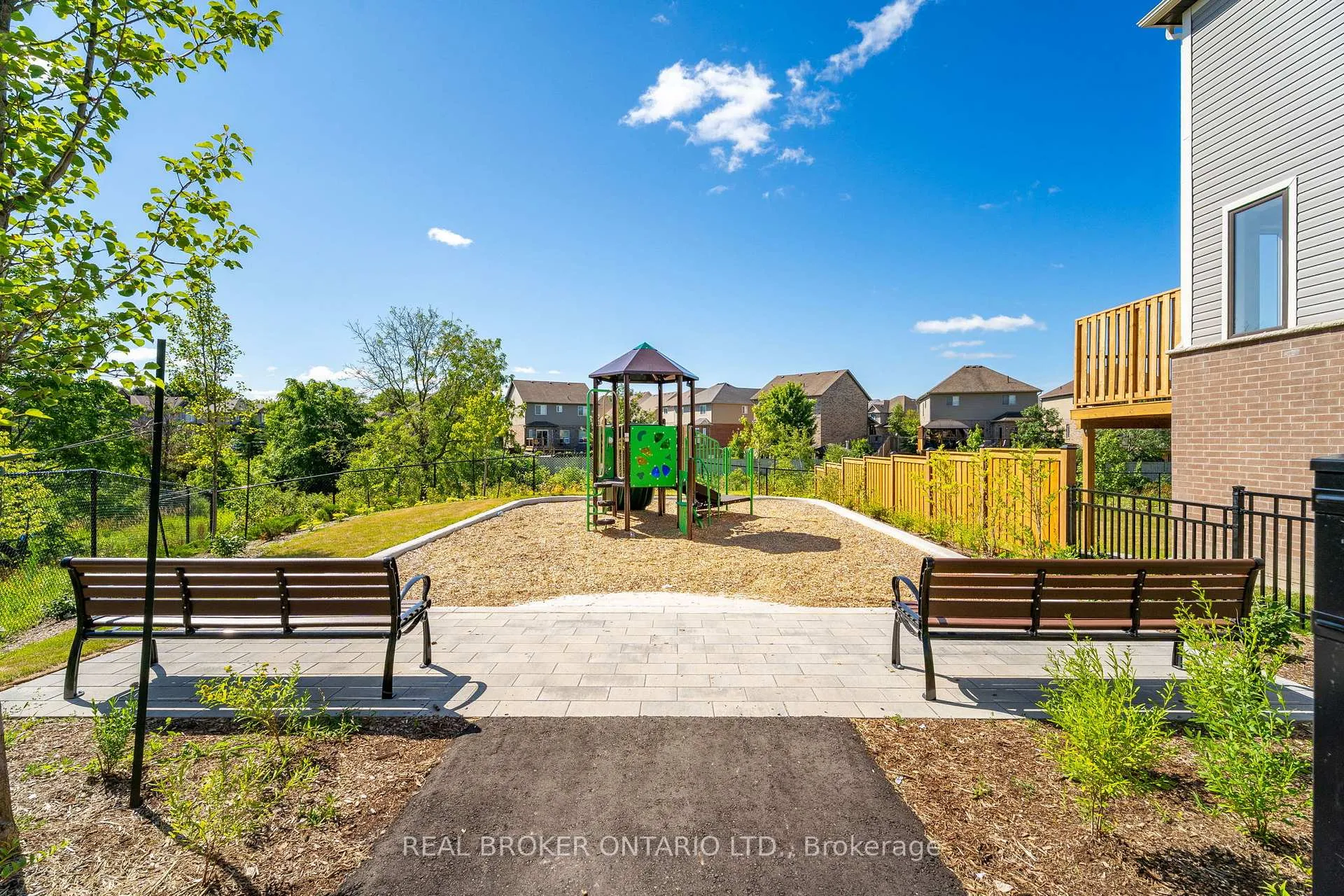 Photo 37 of Unit 22, 690 Broadway, Orangeville — HOMEH