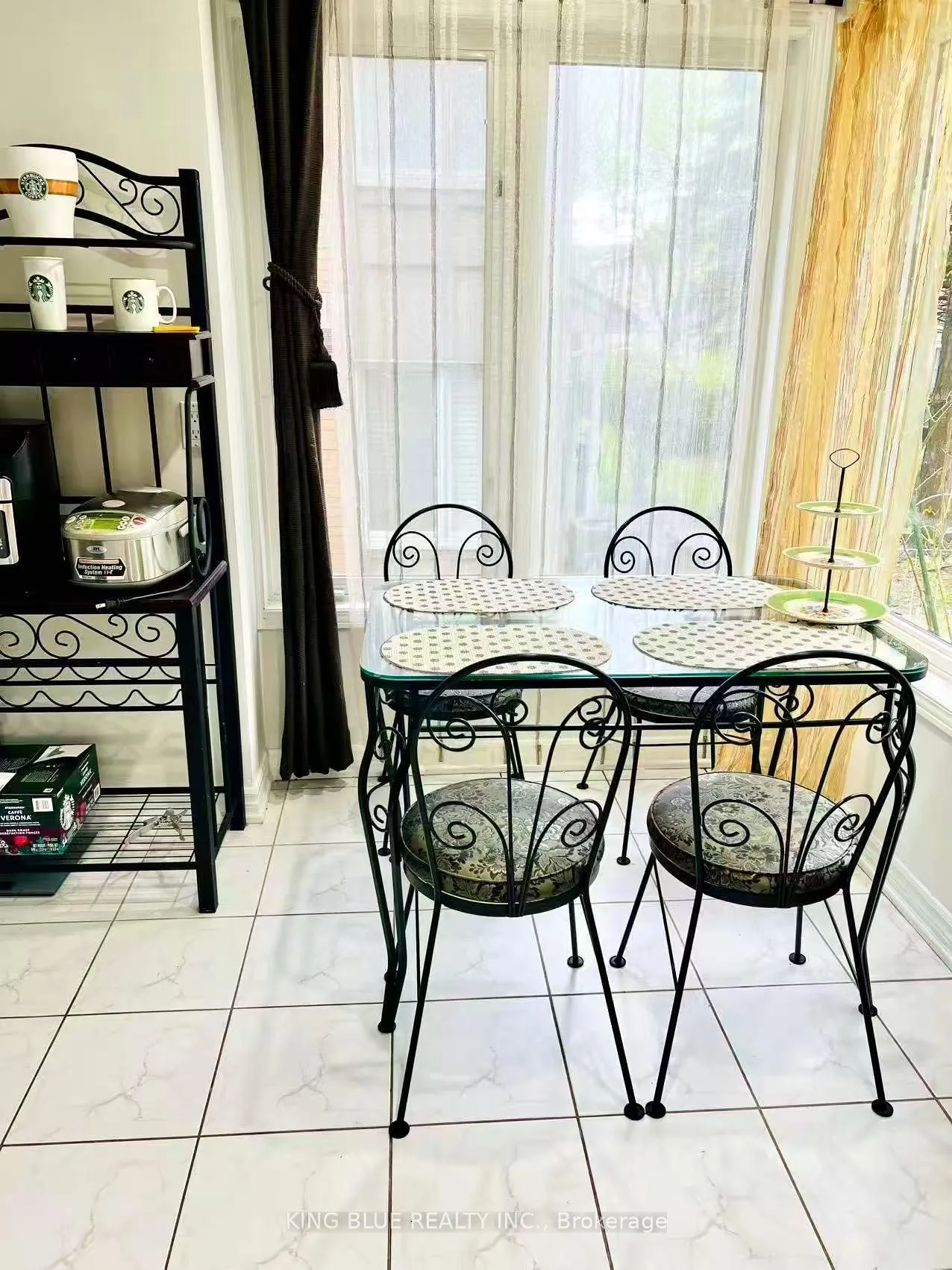 Front of Unit 1809 Rm 2, 29 Rosebank Drive