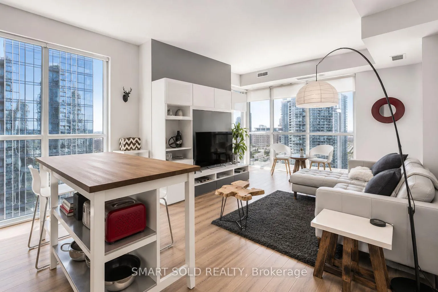Photo 10 of Unit 1712, 300 Front Street W, Toronto, Waterfront Communities — HOMEH