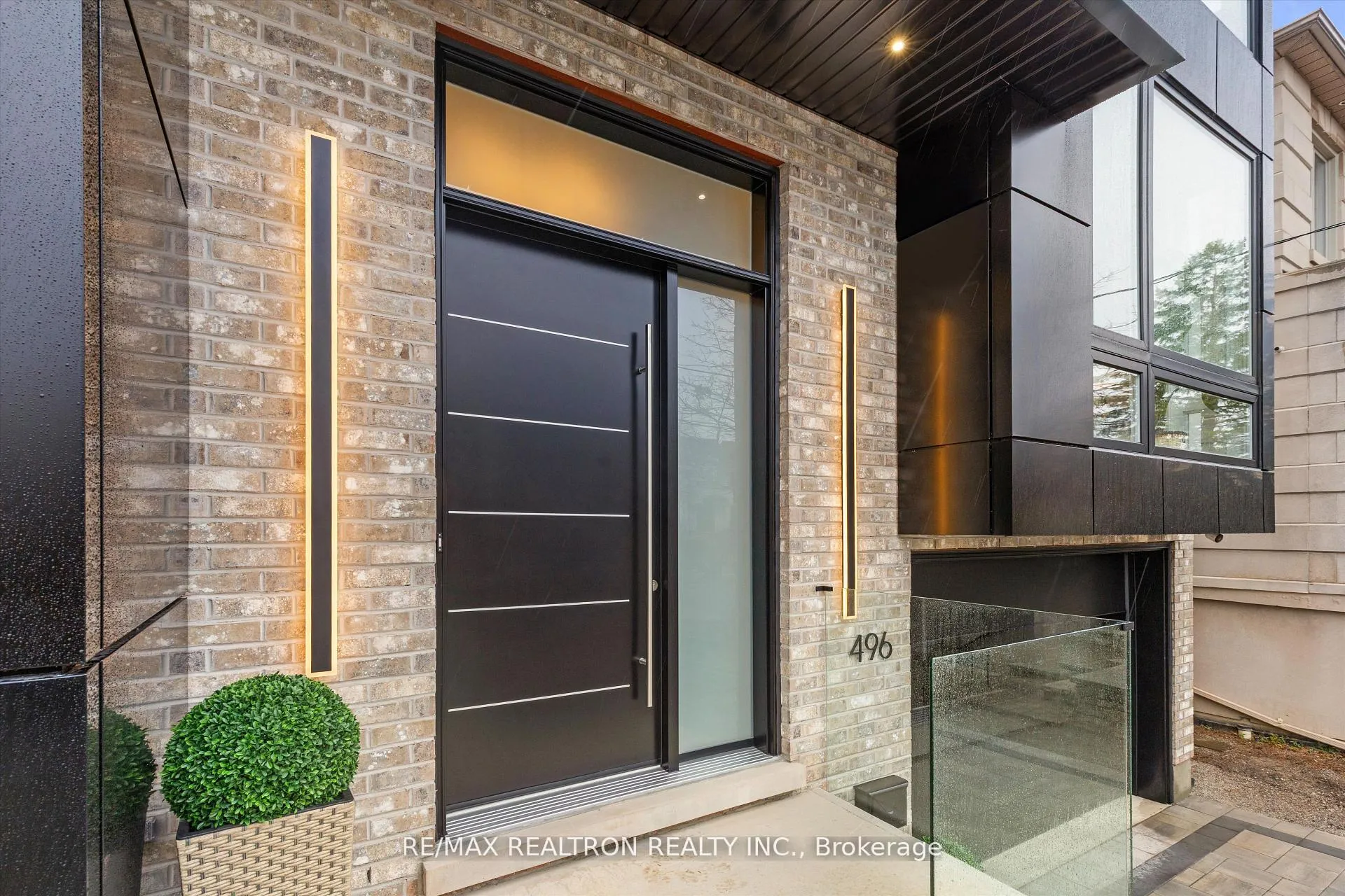 Photo 2 of 496 Melrose Avenue, Toronto, Bedford Park-Nortown — HOMEH