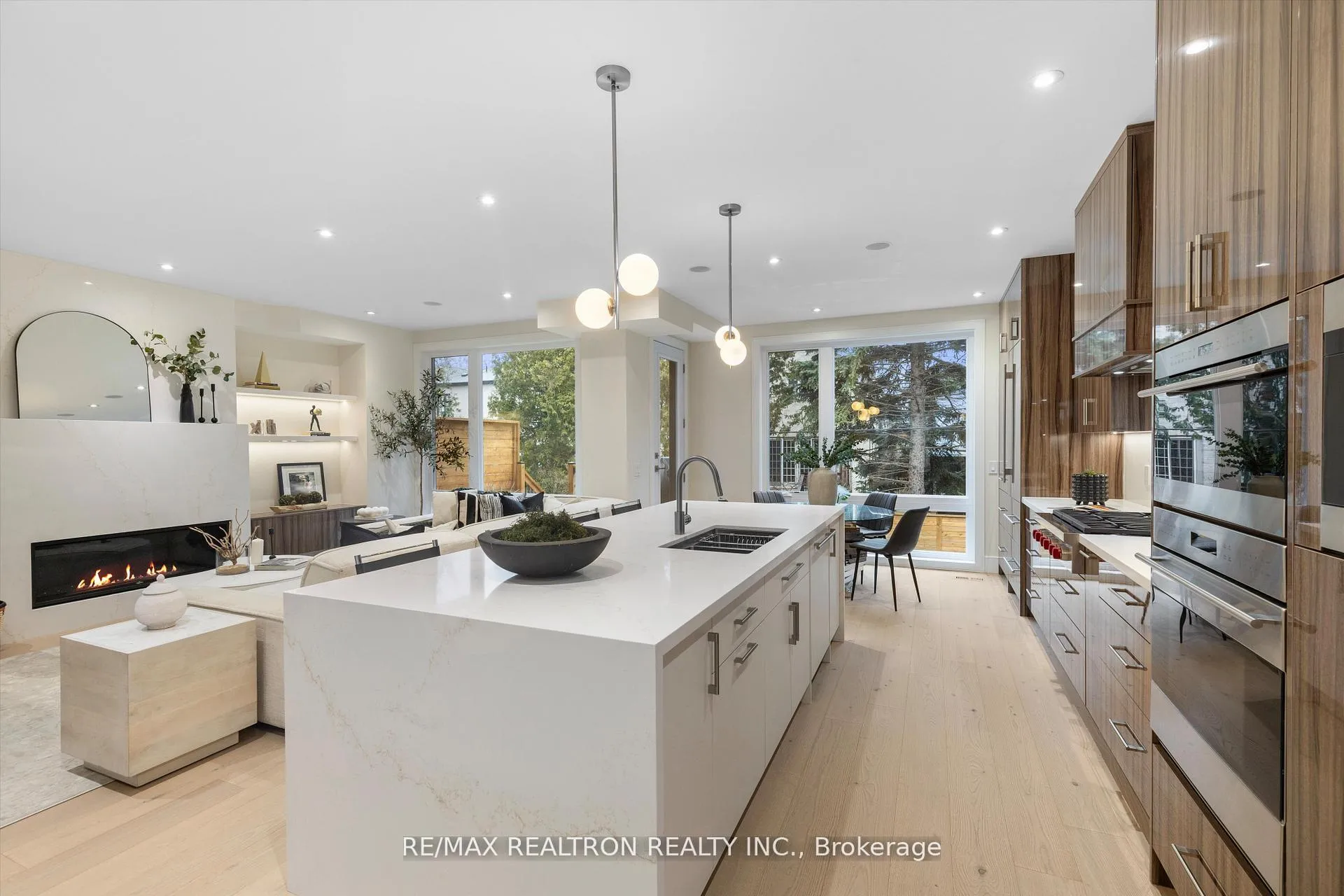 Photo 11 of 496 Melrose Avenue, Toronto, Bedford Park-Nortown — HOMEH