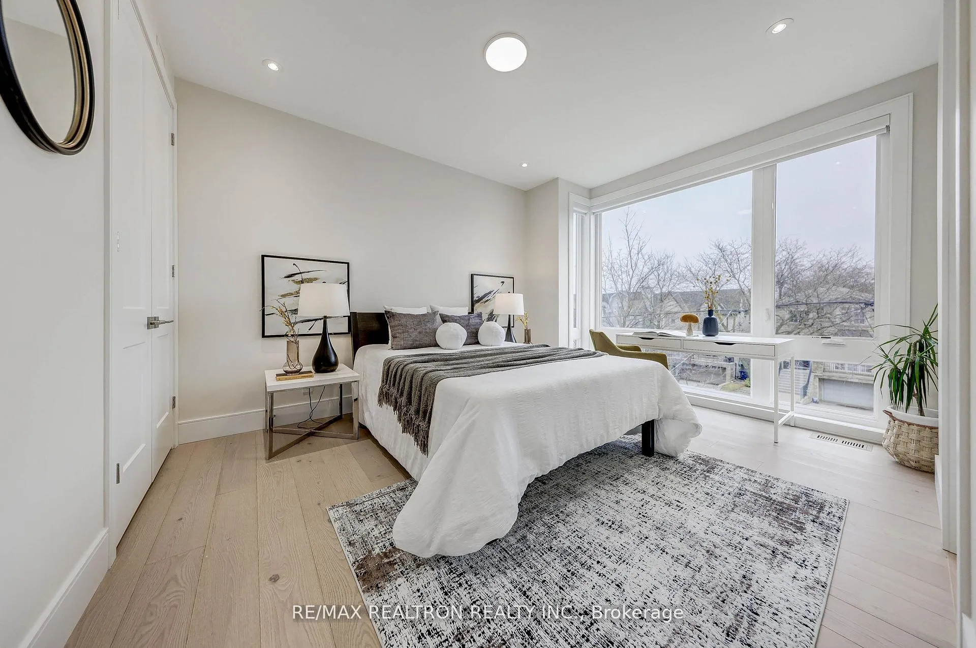 Photo 20 of 496 Melrose Avenue, Toronto, Bedford Park-Nortown — HOMEH