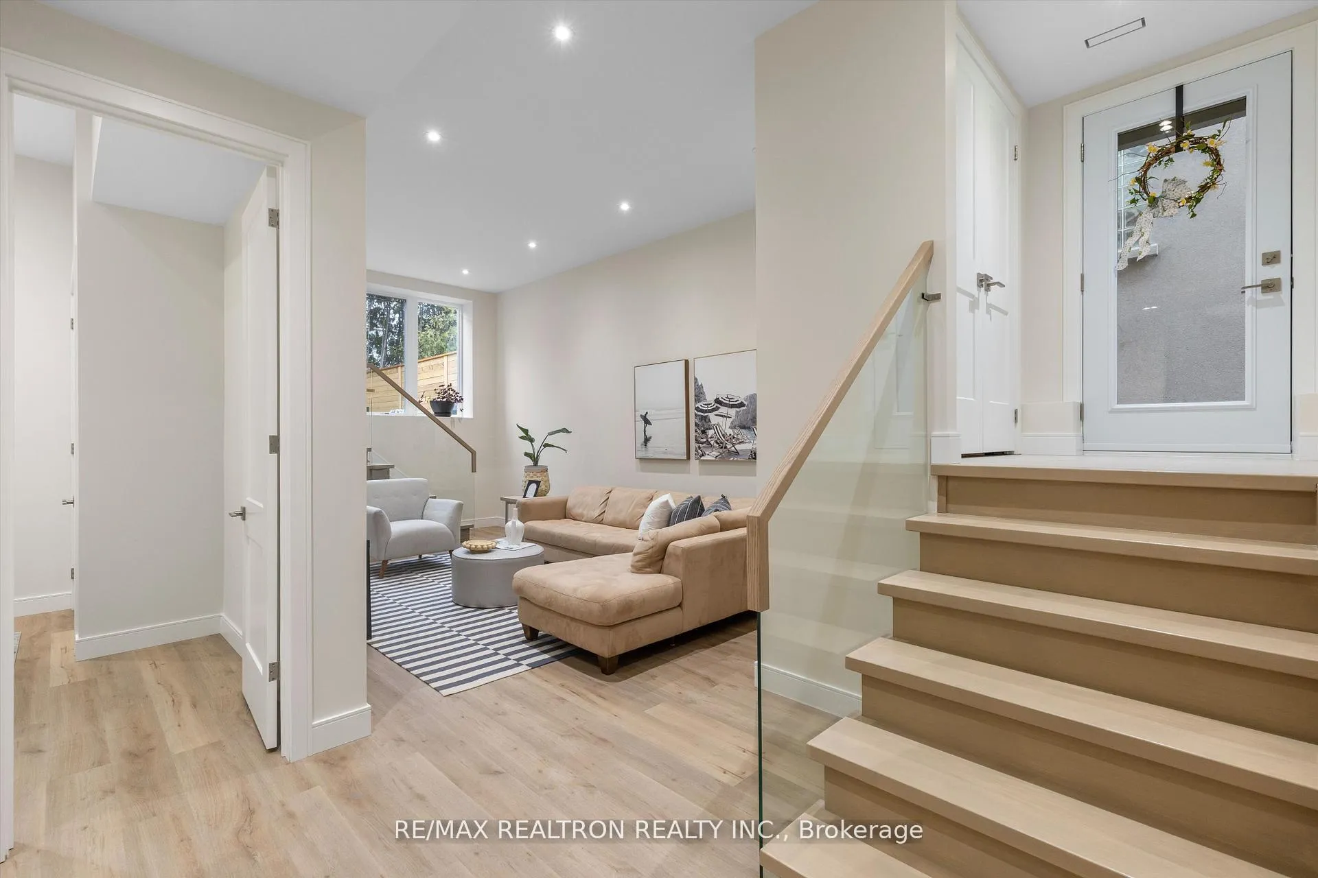 Photo 27 of 496 Melrose Avenue, Toronto, Bedford Park-Nortown — HOMEH