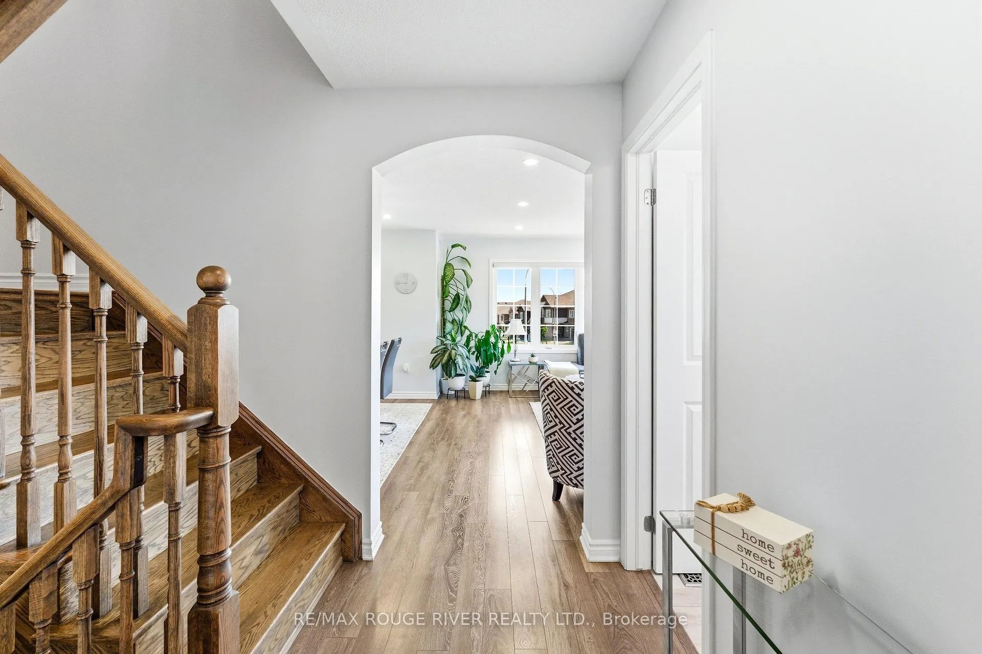 Photo 10 of 2402 Fall Harvest Crescent, Pickering, Rural Pickering — HOMEH