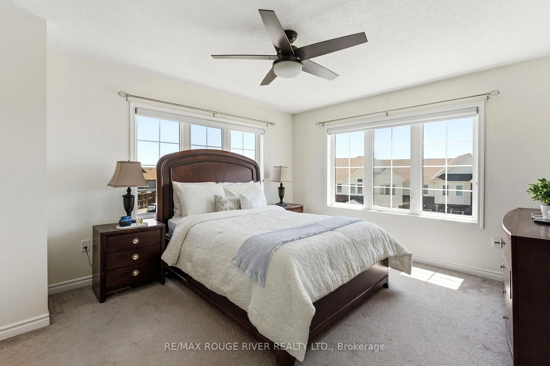 Photo 28 of 2402 Fall Harvest Crescent, Pickering, Rural Pickering — HOMEH