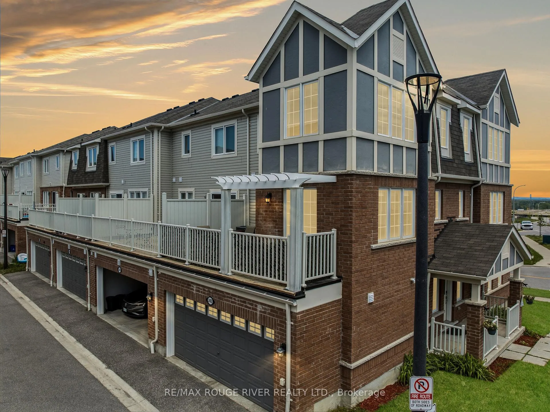 Photo 43 of 2402 Fall Harvest Crescent, Pickering, Rural Pickering — HOMEH