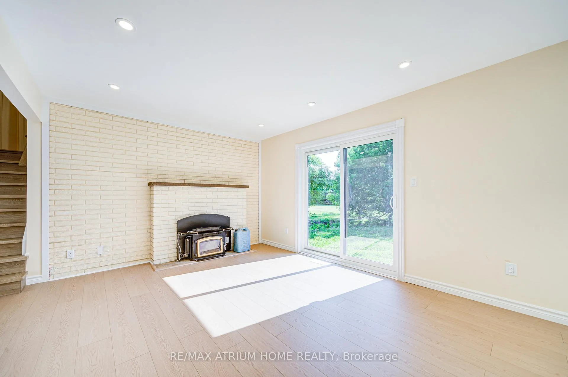 Photo 11 of 9963 Woodbine Avenue, Markham, Devil's Elbow — HOMEH