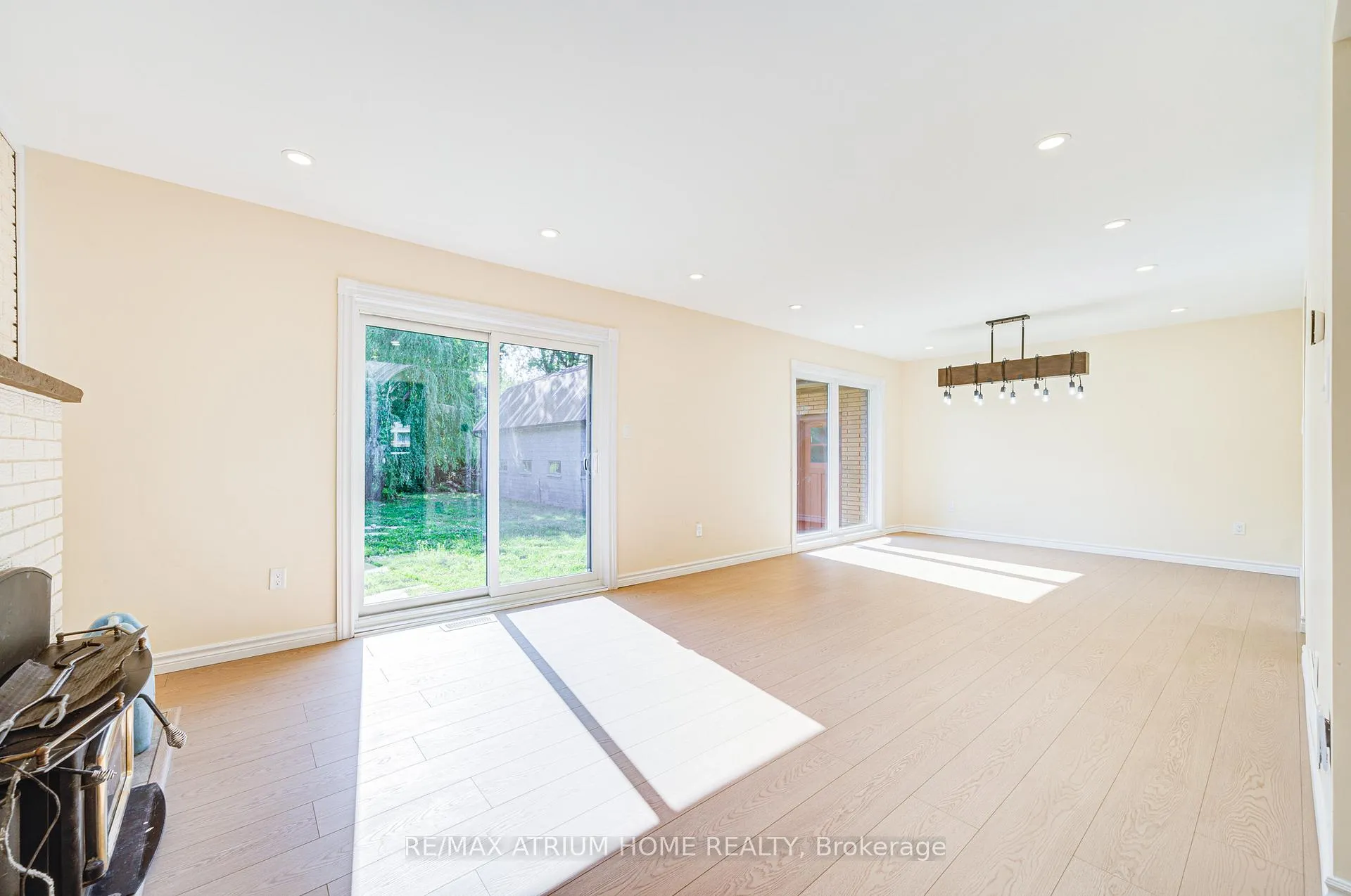 Photo 12 of 9963 Woodbine Avenue, Markham, Devil's Elbow — HOMEH