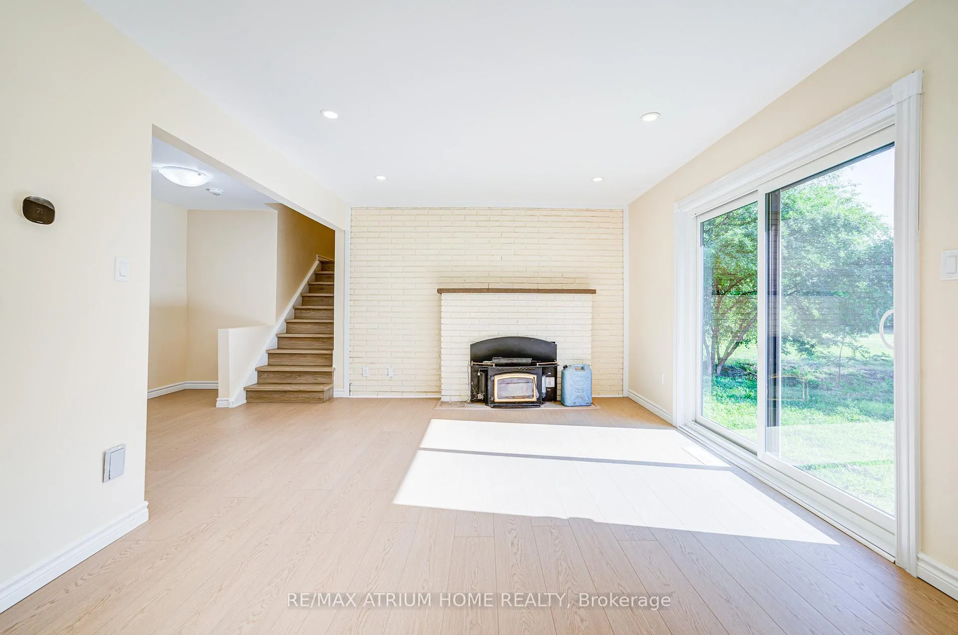 Photo 13 of 9963 Woodbine Avenue, Markham, Devil's Elbow — HOMEH