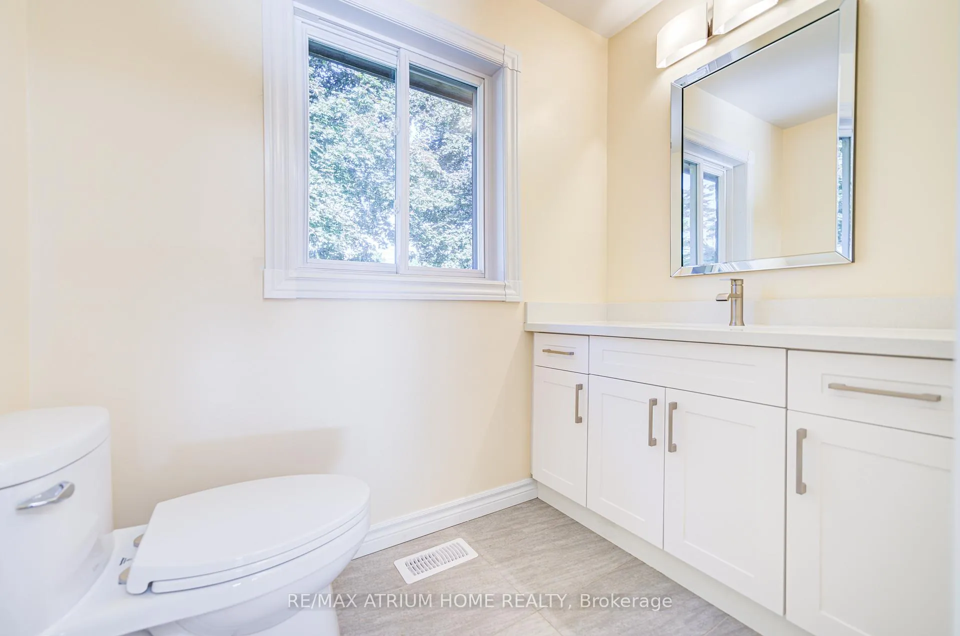 Photo 16 of 9963 Woodbine Avenue, Markham, Devil's Elbow — HOMEH