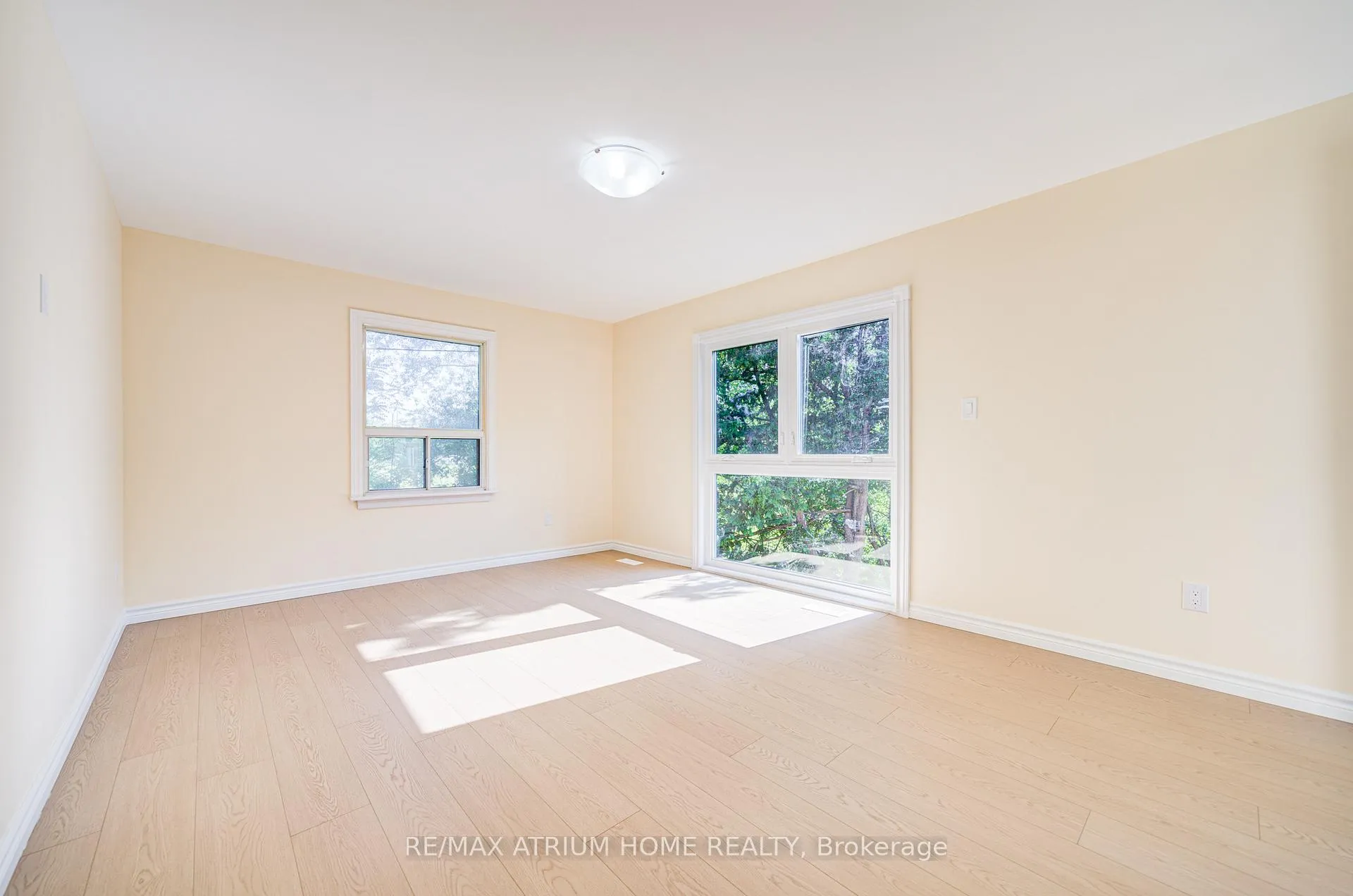 Photo 20 of 9963 Woodbine Avenue, Markham, Devil's Elbow — HOMEH