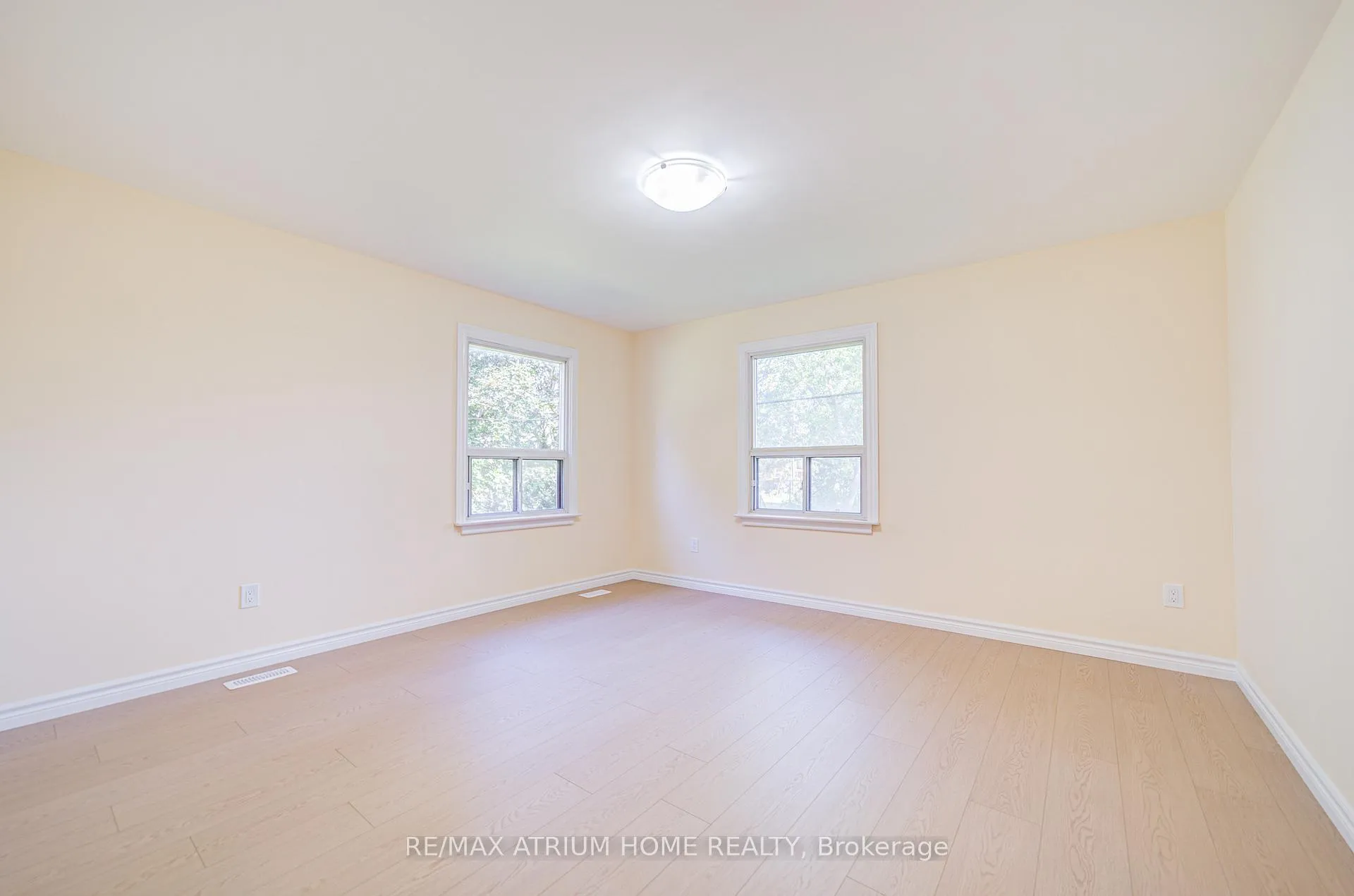 Photo 24 of 9963 Woodbine Avenue, Markham, Devil's Elbow — HOMEH