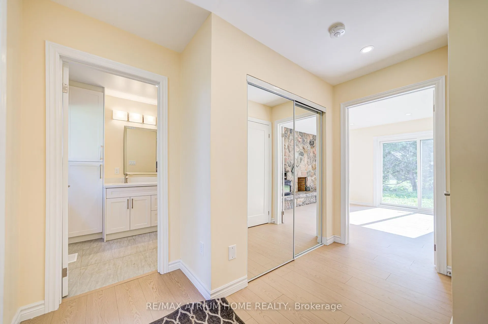 Photo 30 of 9963 Woodbine Avenue, Markham, Devil's Elbow — HOMEH