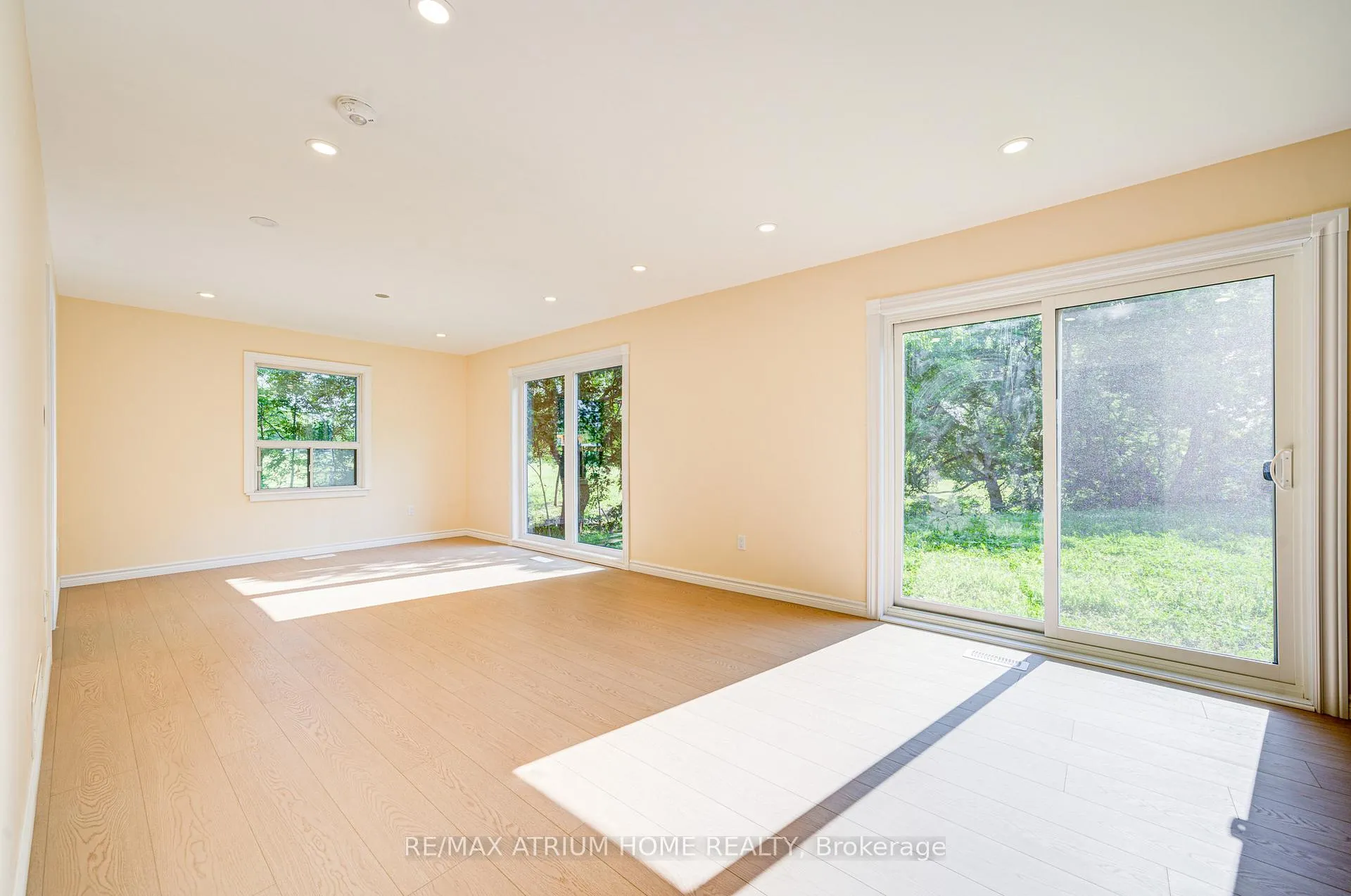 Photo 33 of 9963 Woodbine Avenue, Markham, Devil's Elbow — HOMEH
