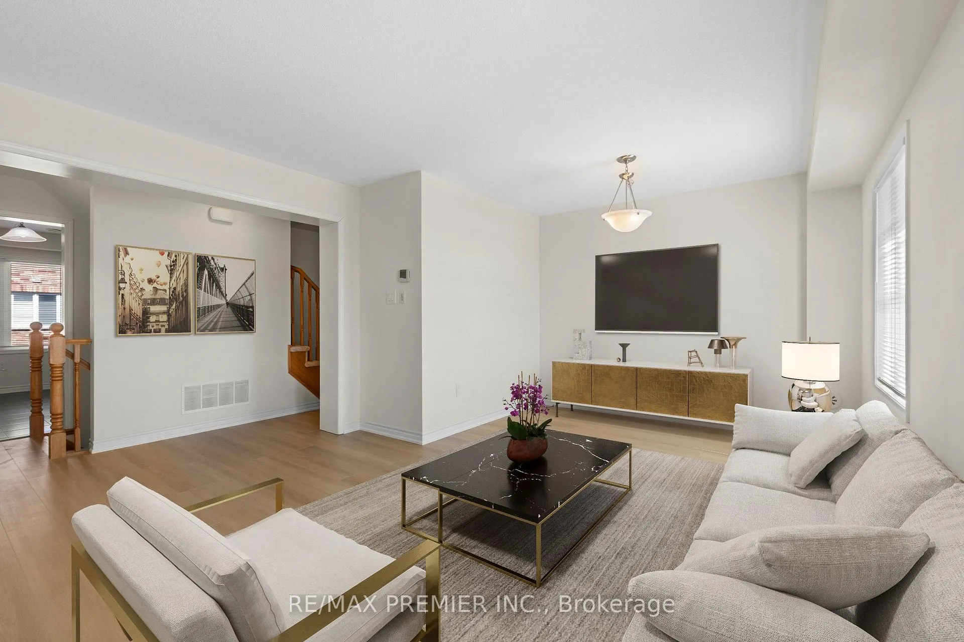 Photo 14 of 57 Baycliffe Crescent, Brampton, Northwest Brampton — HOMEH