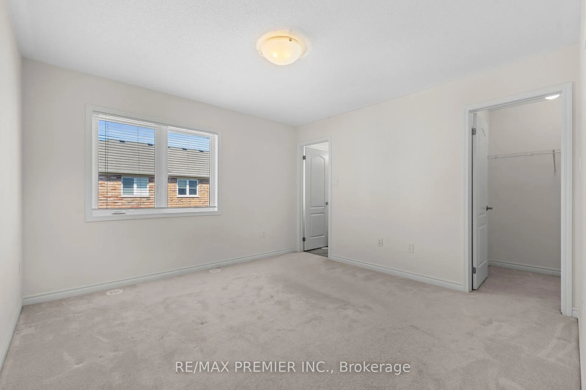 Photo 30 of 57 Baycliffe Crescent, Brampton, Northwest Brampton — HOMEH