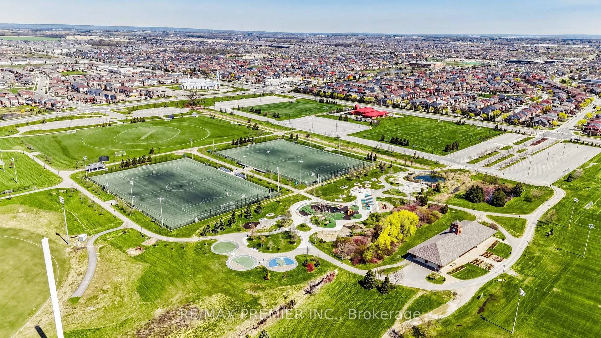 Photo 47 of 57 Baycliffe Crescent, Brampton, Northwest Brampton — HOMEH