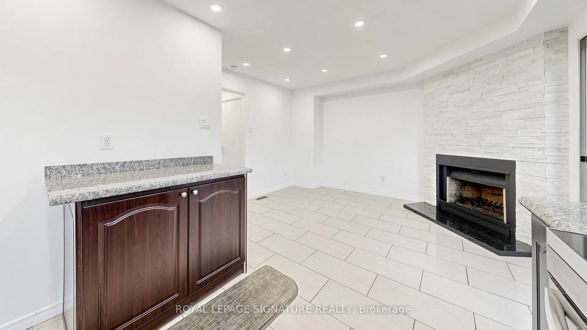 Photo 13 of Unit Main, 1634 Fairfield Crescent, Pickering, Village East — HOMEH