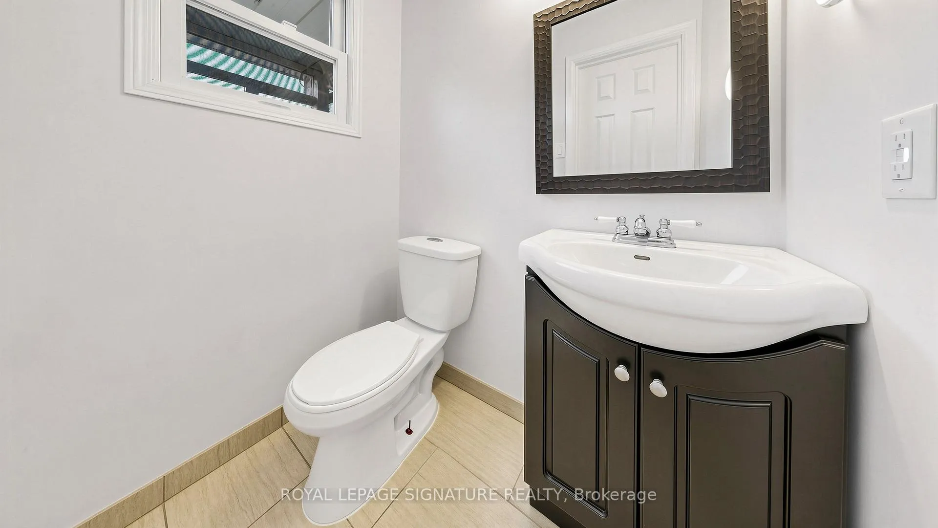 Photo 14 of Unit Main, 1634 Fairfield Crescent, Pickering, Village East — HOMEH