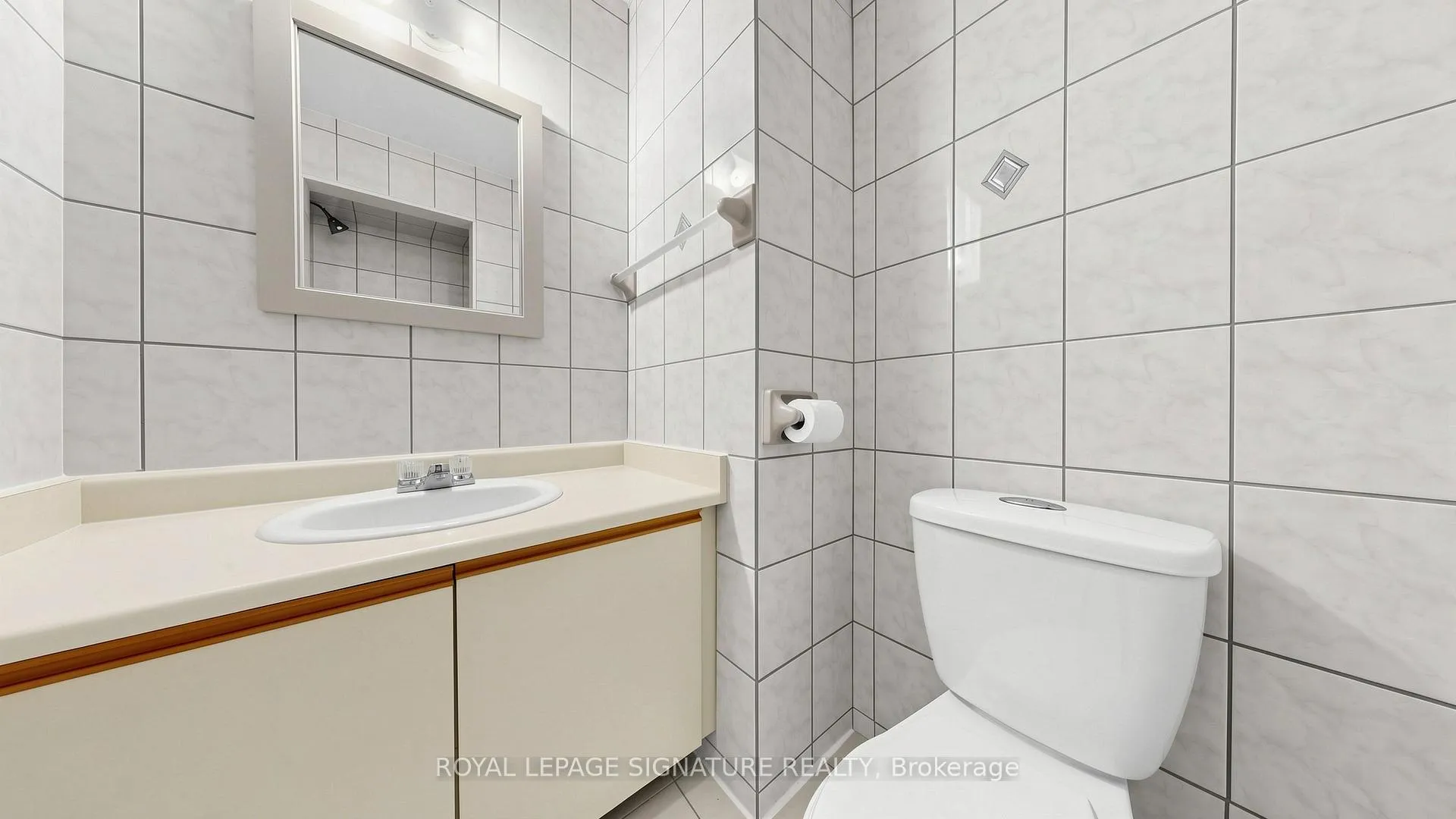 Photo 20 of Unit Main, 1634 Fairfield Crescent, Pickering, Village East — HOMEH