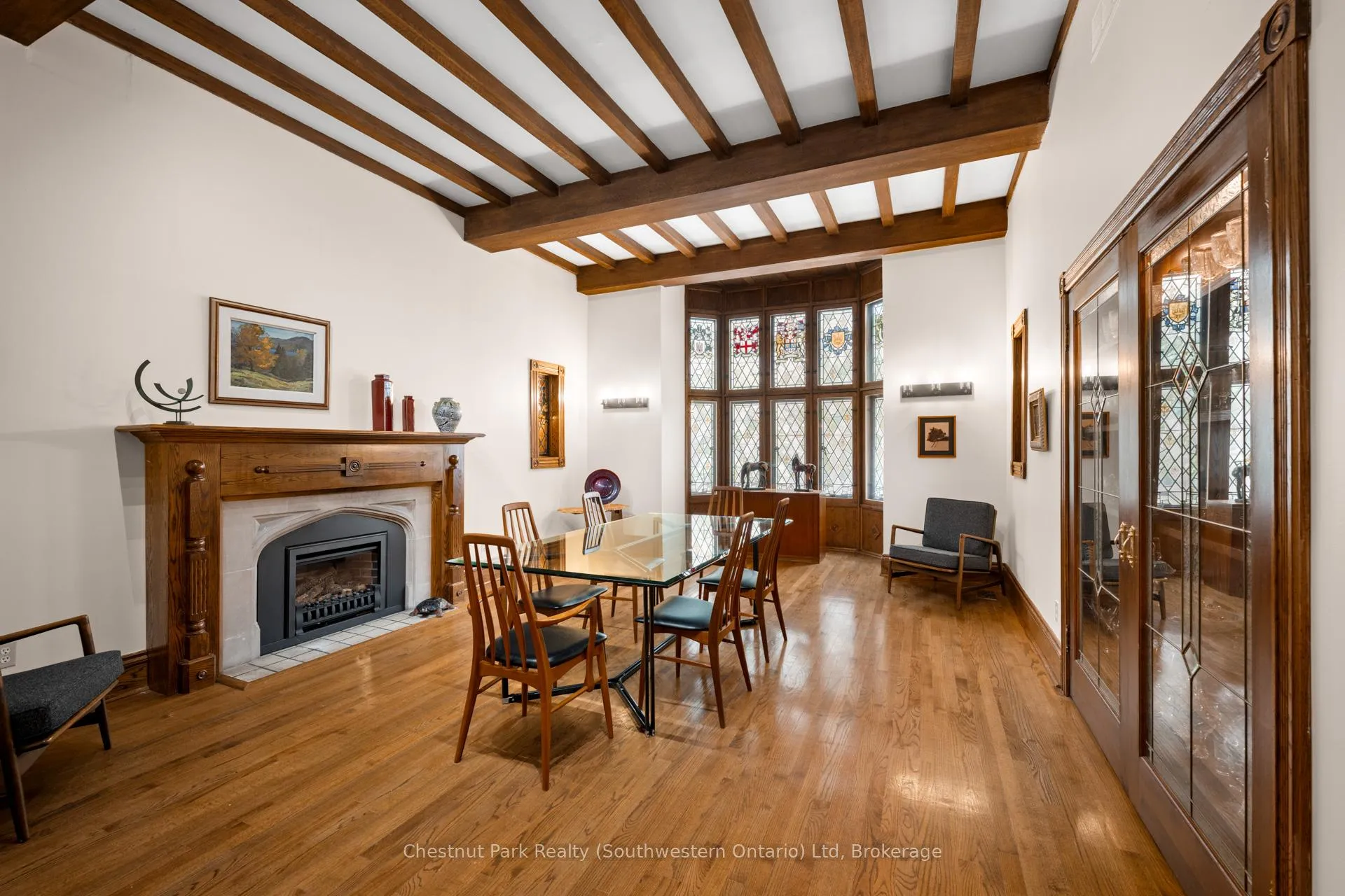 Photo 19 of 22 Stuart Street, Guelph, St. George's — HOMEH