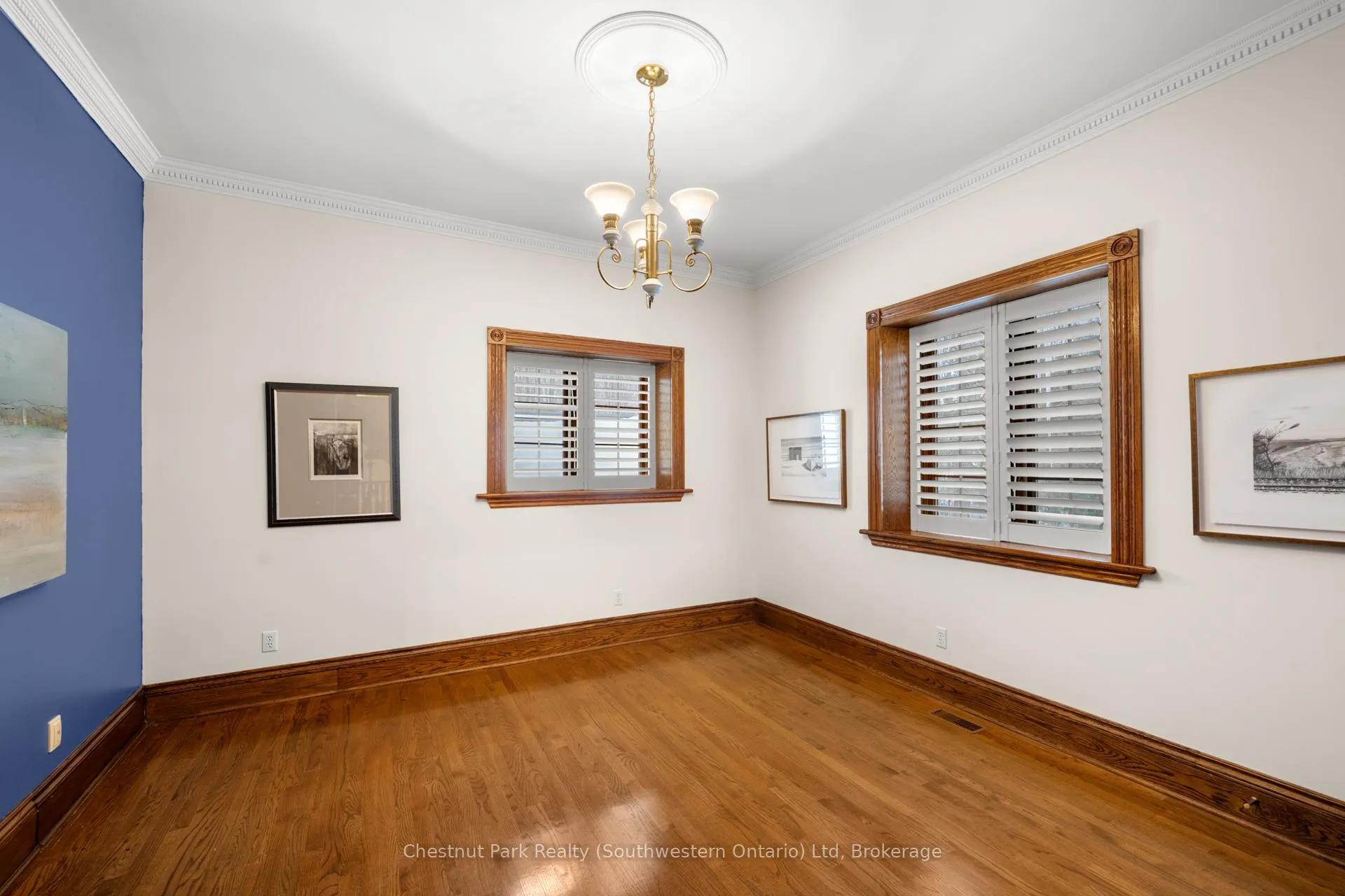 Photo 35 of 22 Stuart Street, Guelph, St. George's — HOMEH