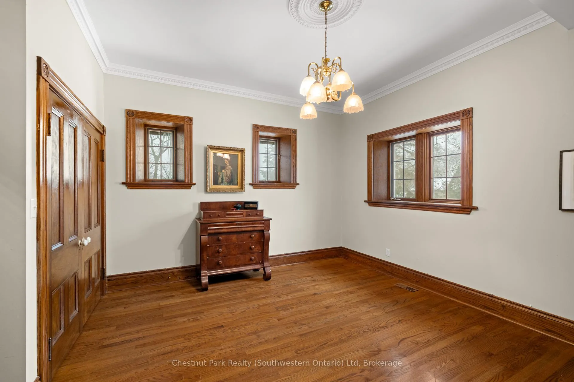 Photo 37 of 22 Stuart Street, Guelph, St. George's — HOMEH